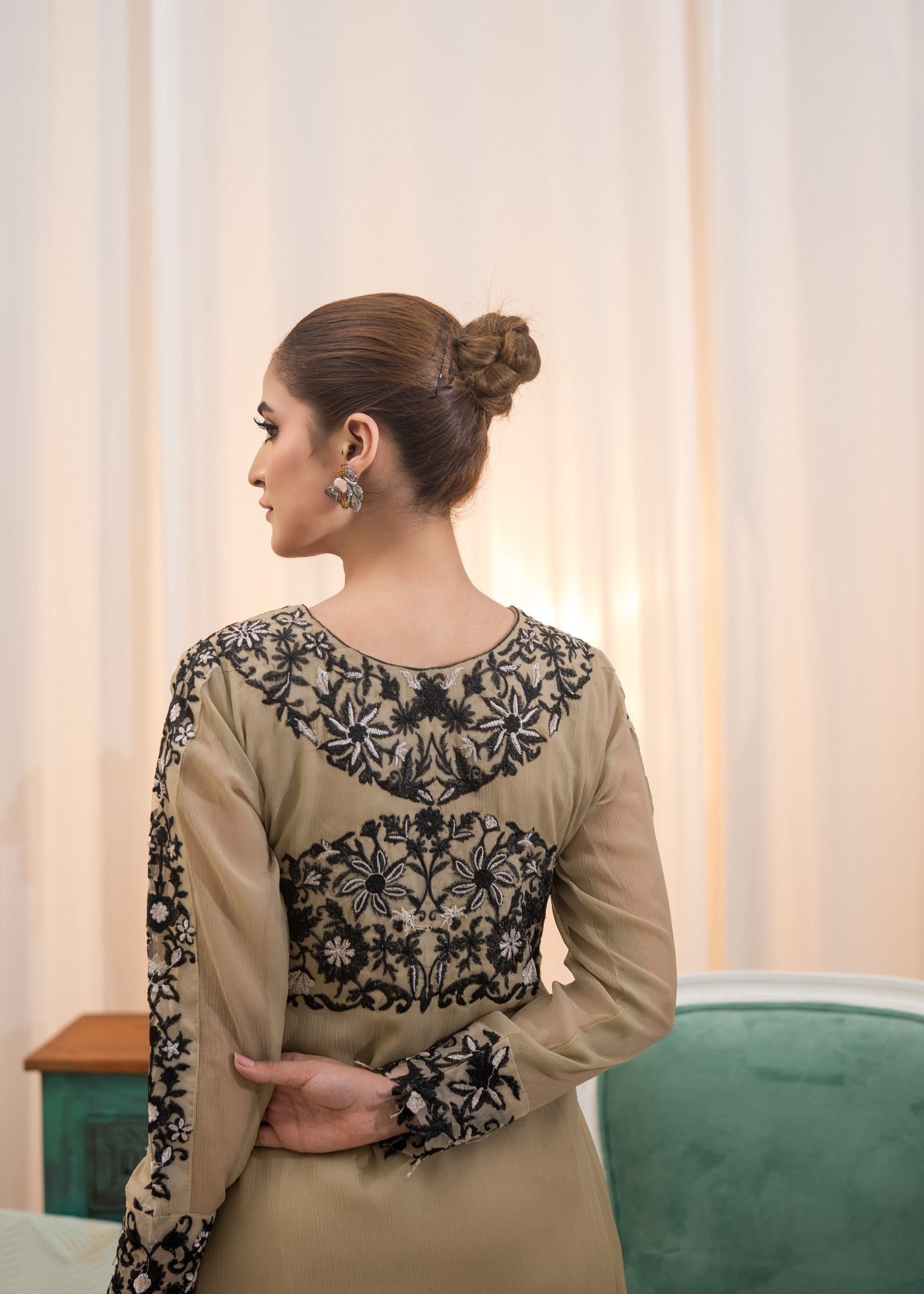 Alyssa BEIGE TAIL SUIT ALL303 Women 3pcs