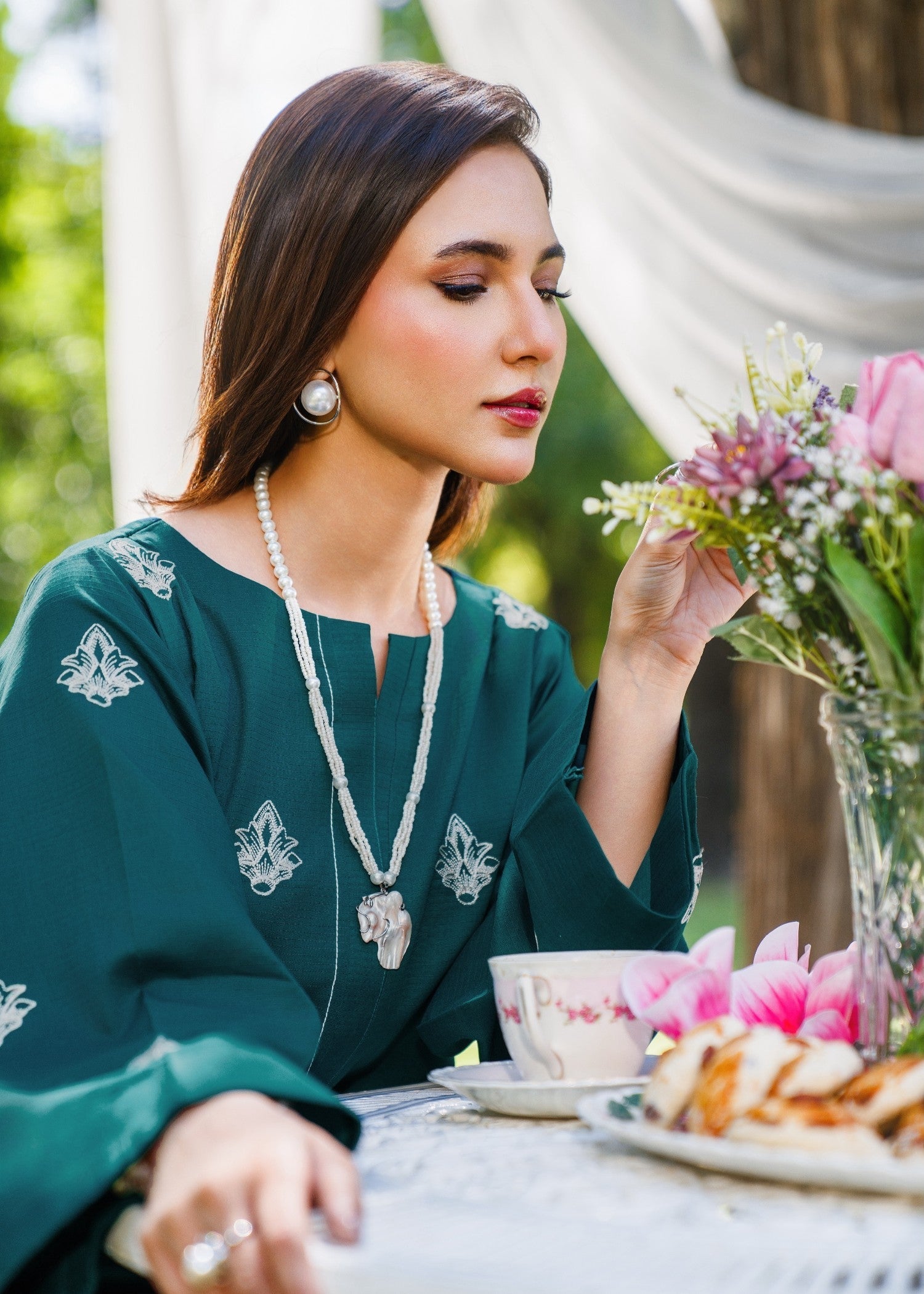 Sehrish Kanwal Vera DL 02 Women 2pcs