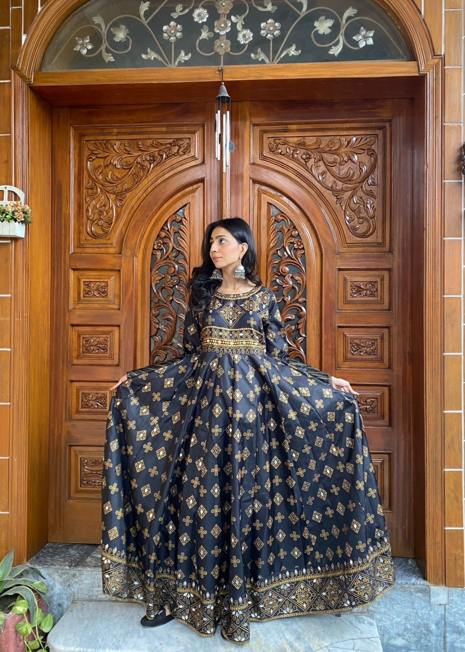 1 Virsapret R2 black Women 2pcs