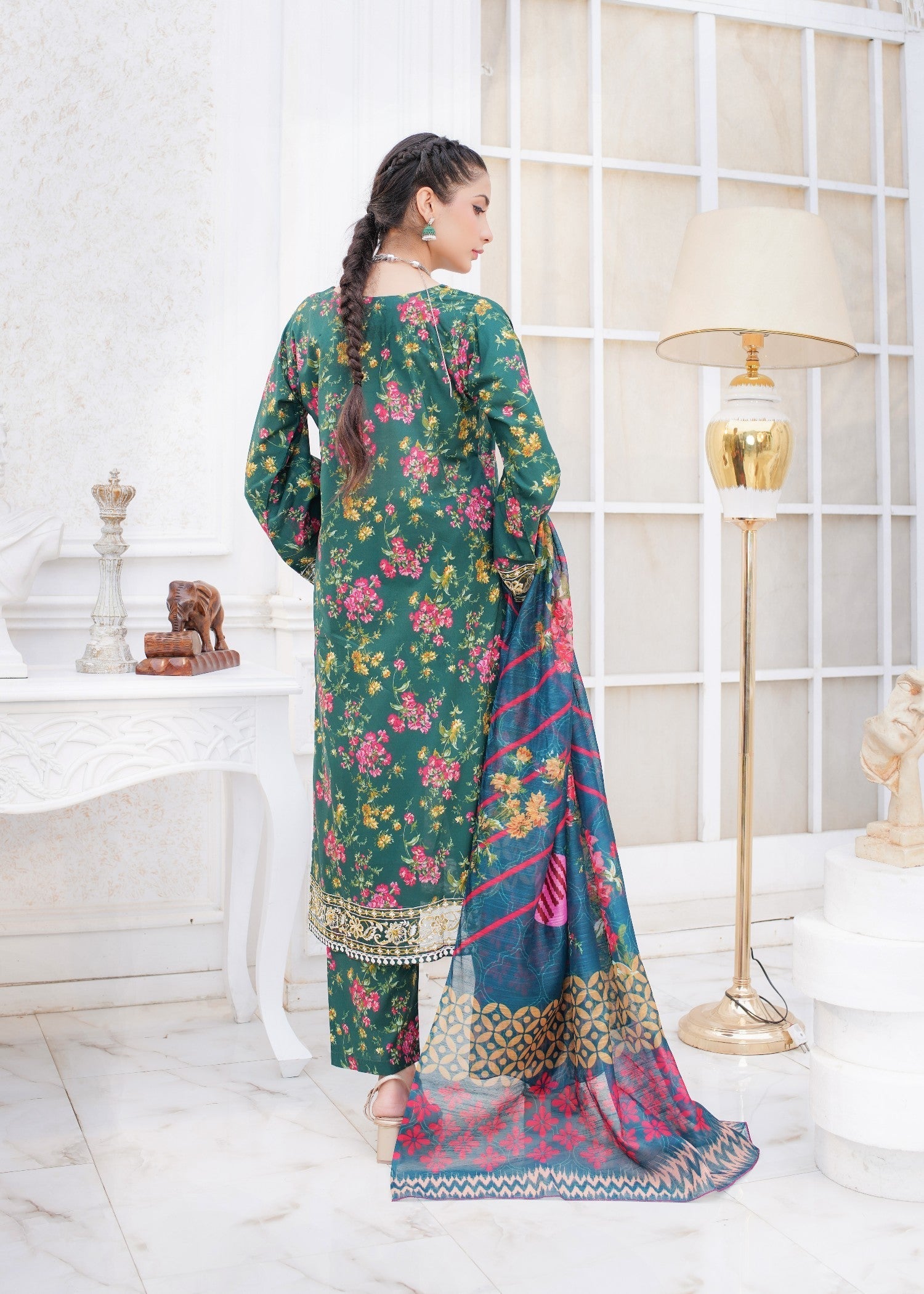 Safdar Embroidery Printed Pure Lawn Embroidered 14 Women 3pcs