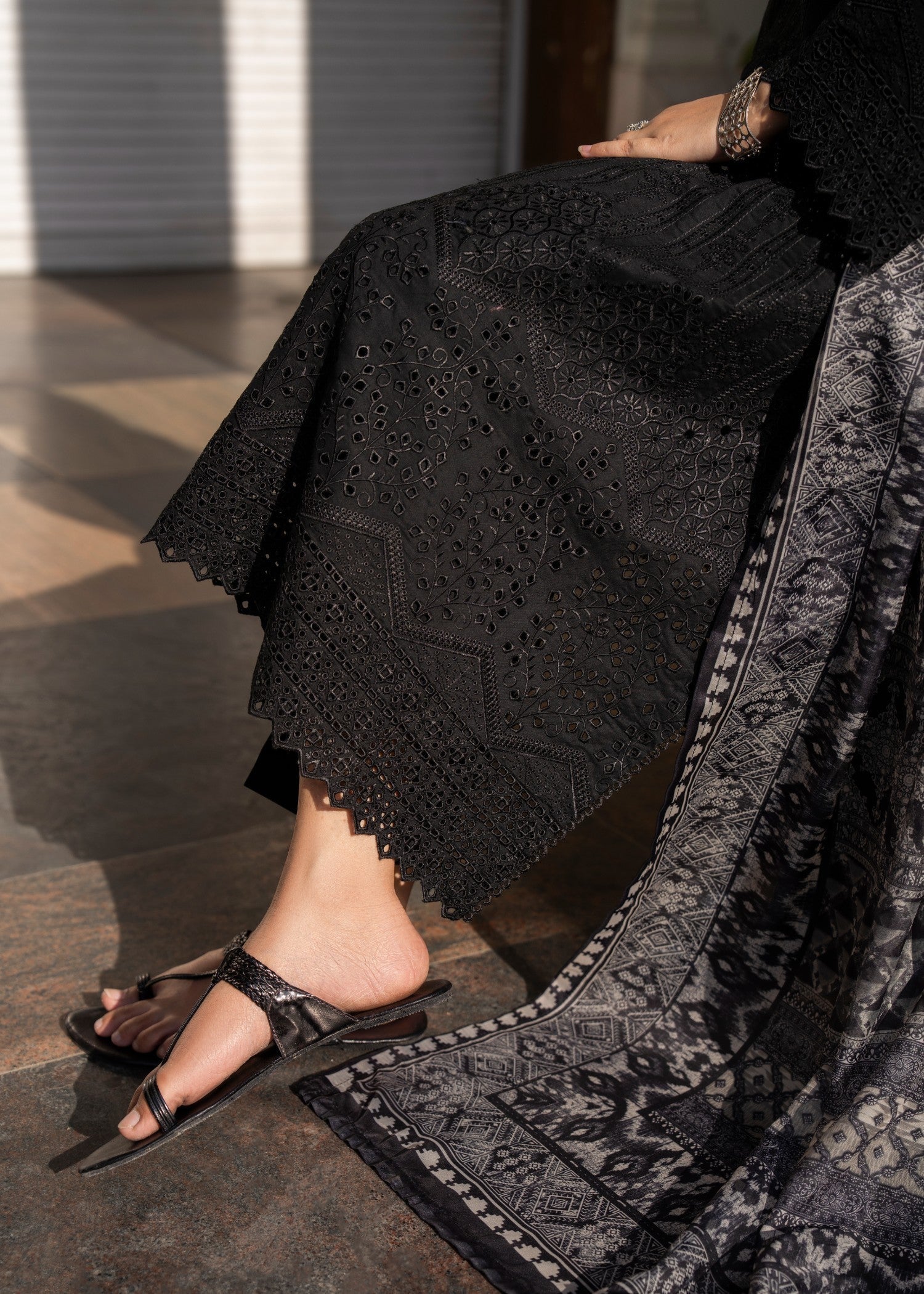 Casual Lite Cotton Emb Suit Black 2 Women 3pcs