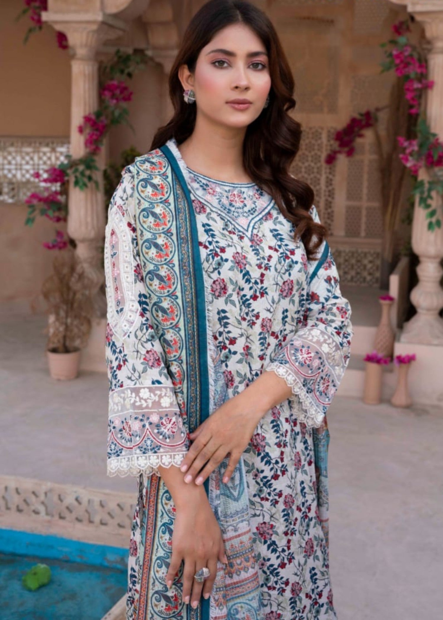Gul Fashion Embroidered Lawn Kurta Set 09 Women 3pcs