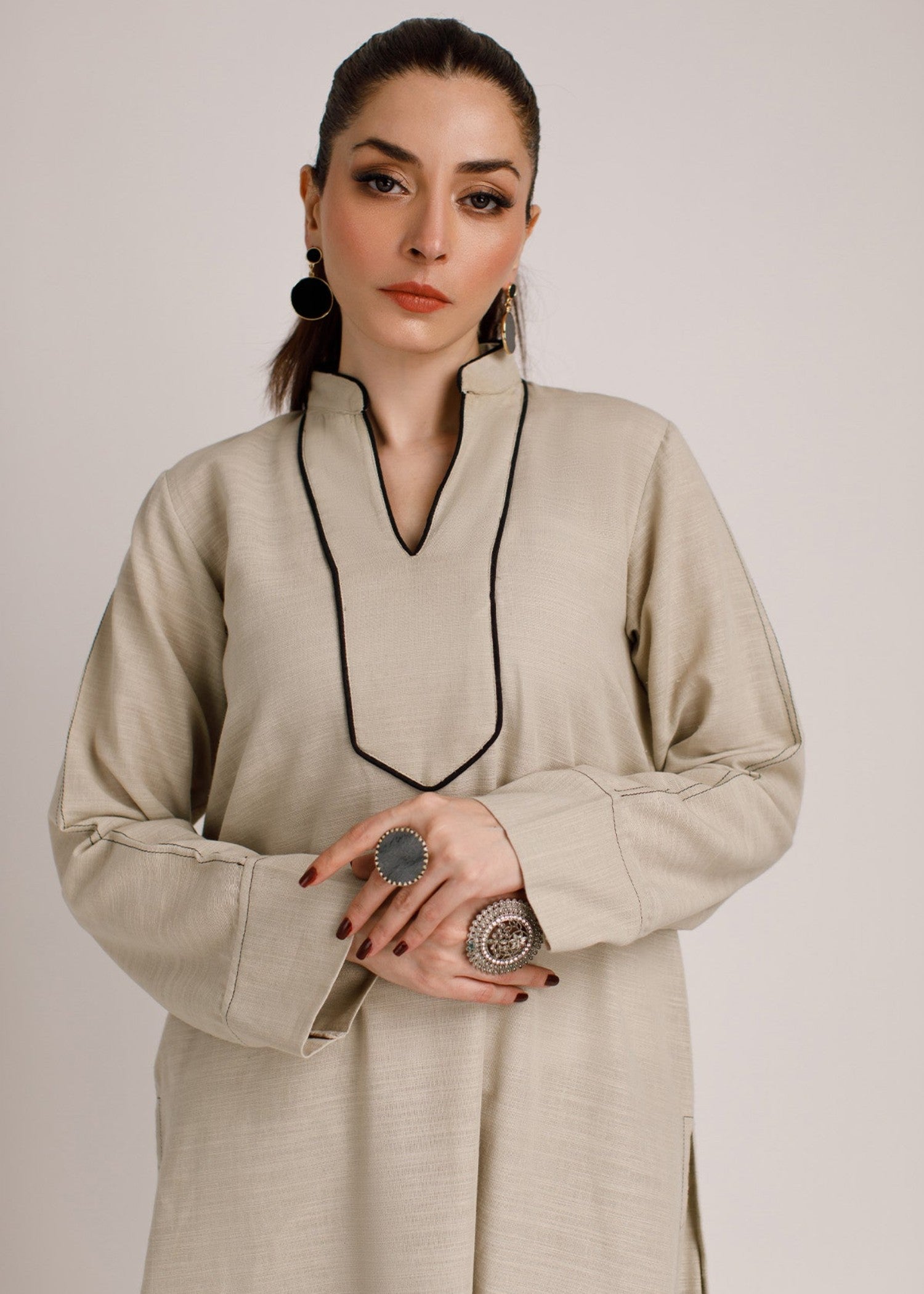 Peach Republic Saga Khaddar Suit Women 2pcs