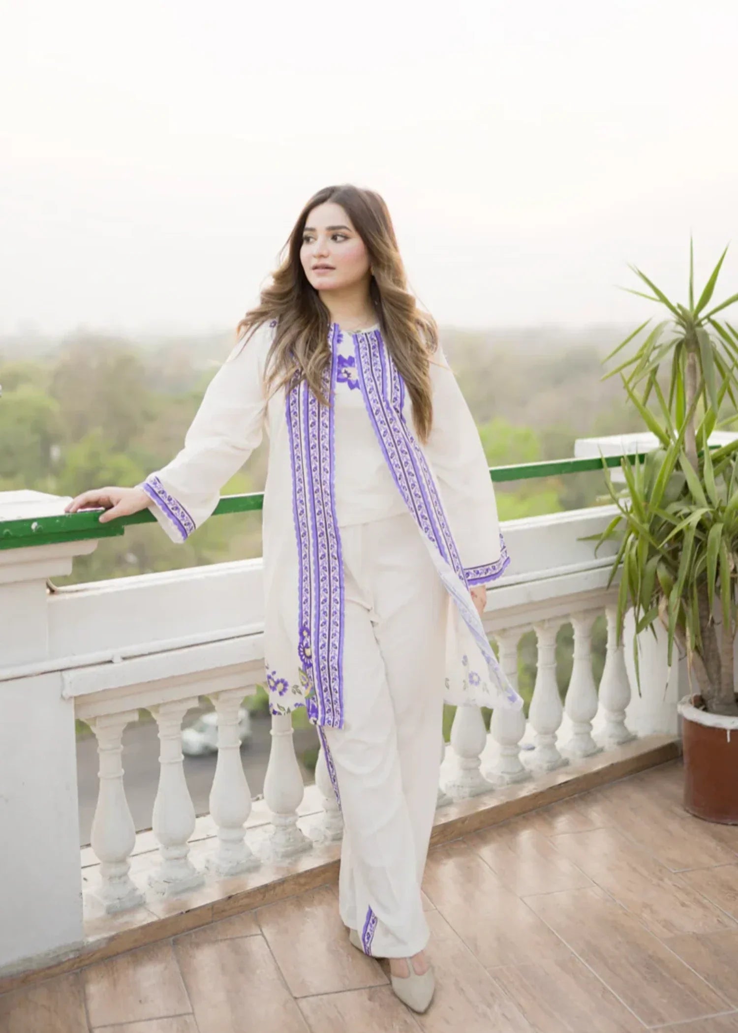 Preetpret Inzia Women 2pcs