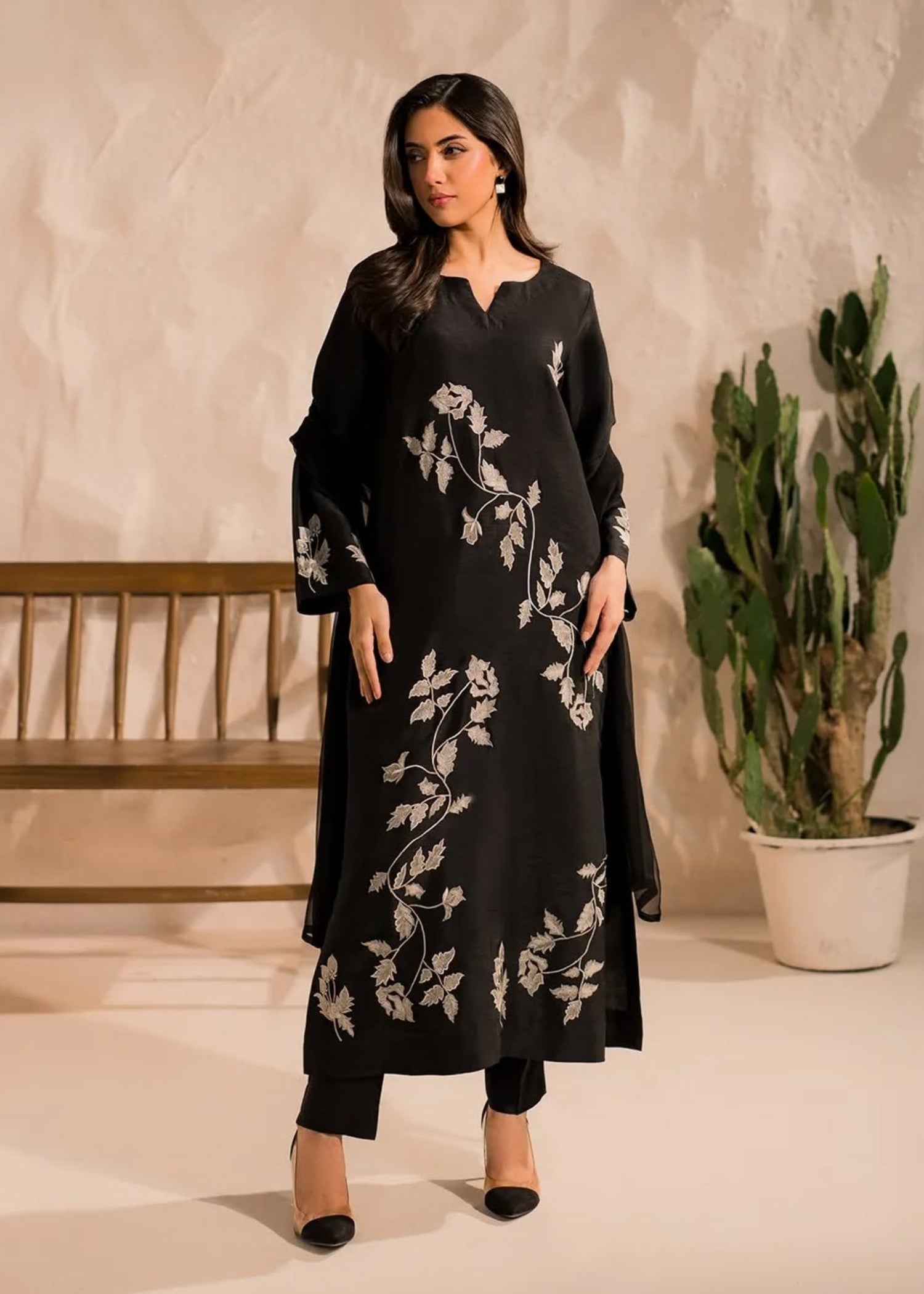 Kashqai Reeva Embroidered Black Women 3pcs