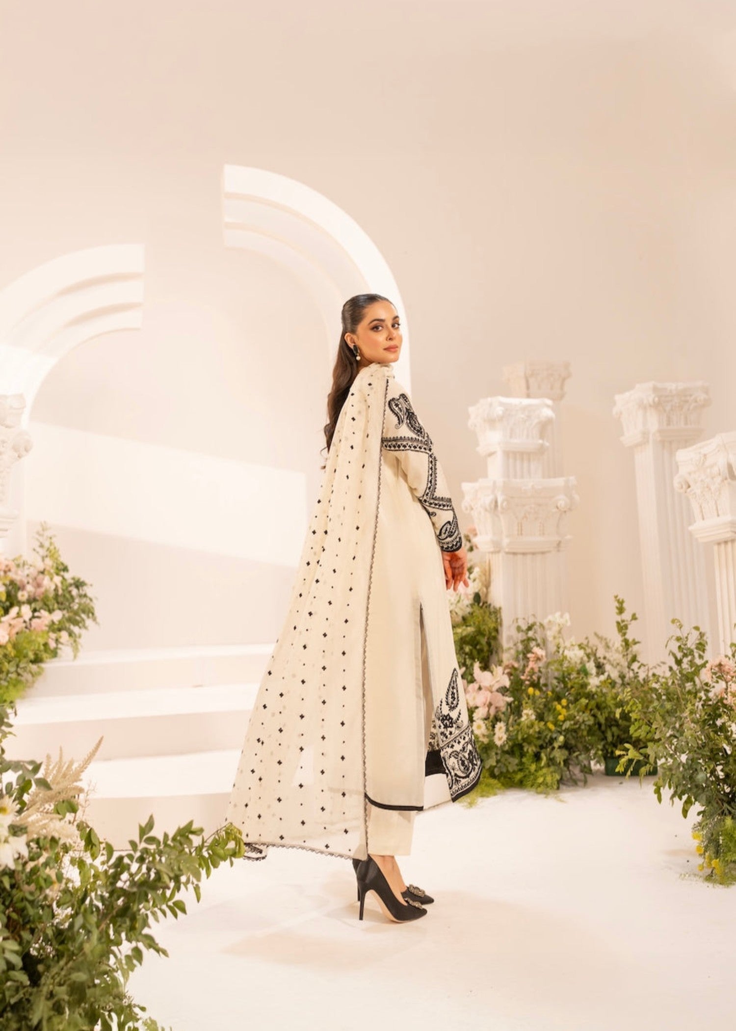 Libas Thread Natalia EMB Women 3pcs