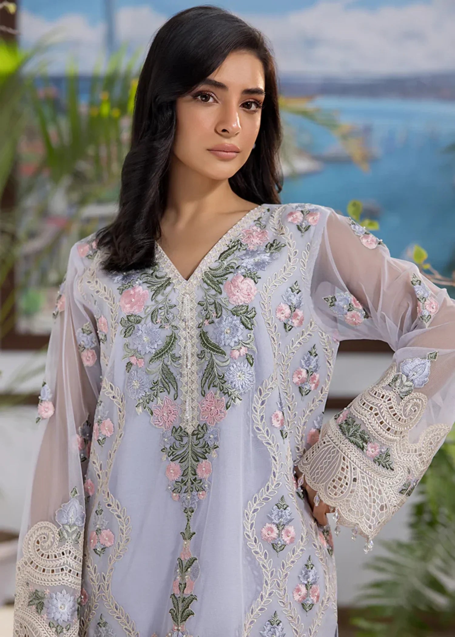 Threads & Motifs READY TO WEAR 9778 () Women 2pcs