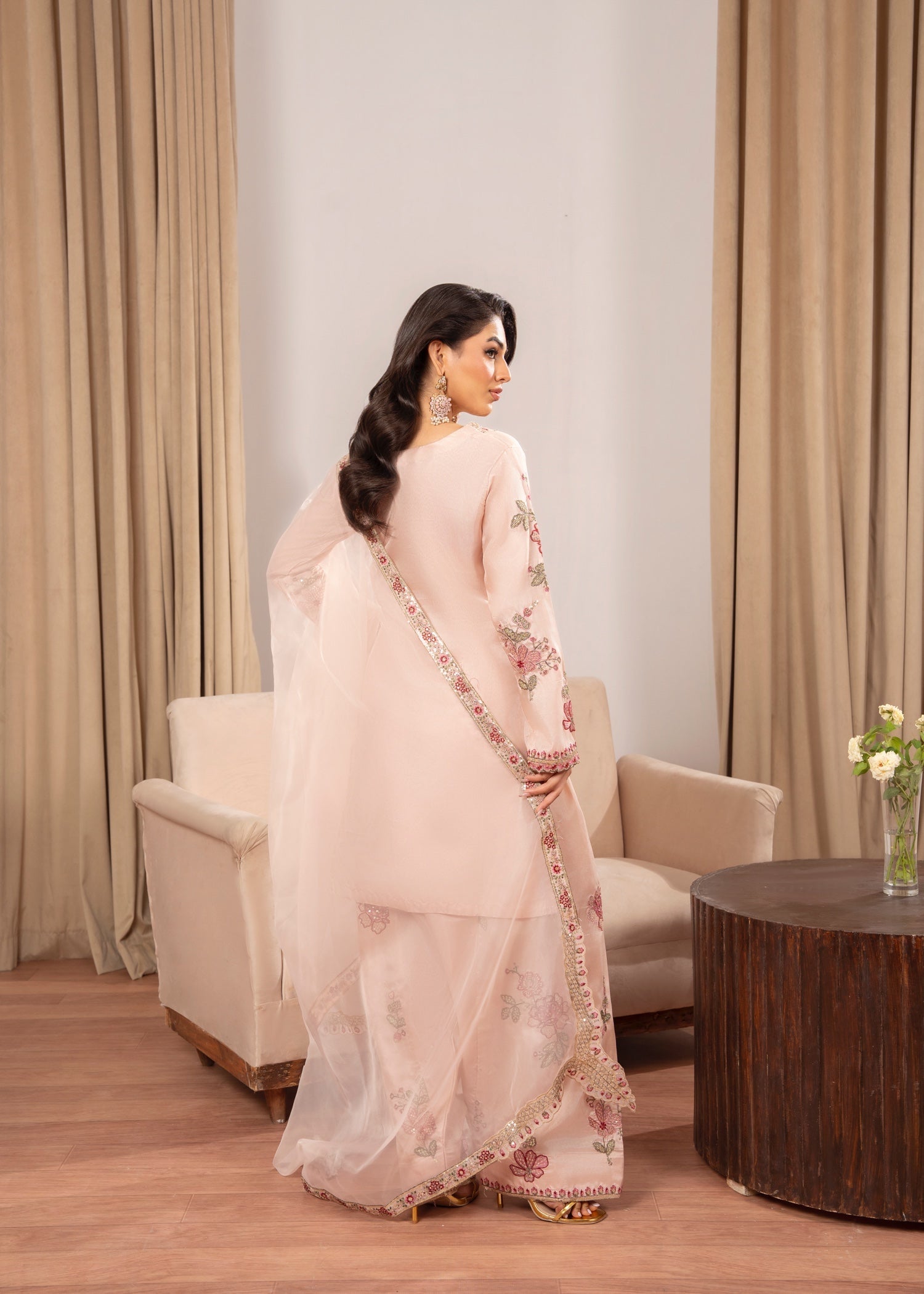 Maira Fashion pink embroidered kurta set Women 3pcs