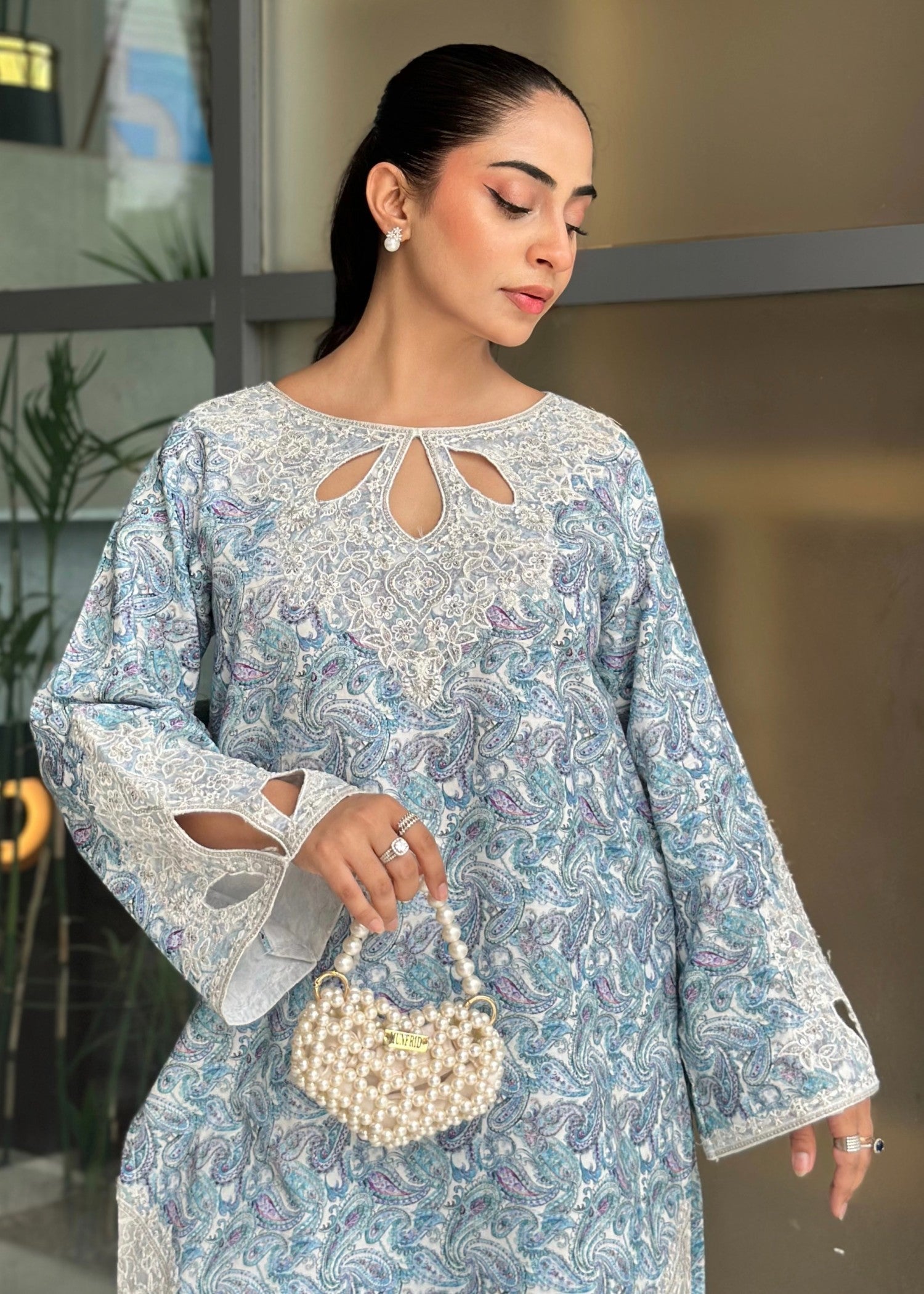 Mohagni LP 10 LAWN STITCHED/UNSTITCHED Women 2pcs