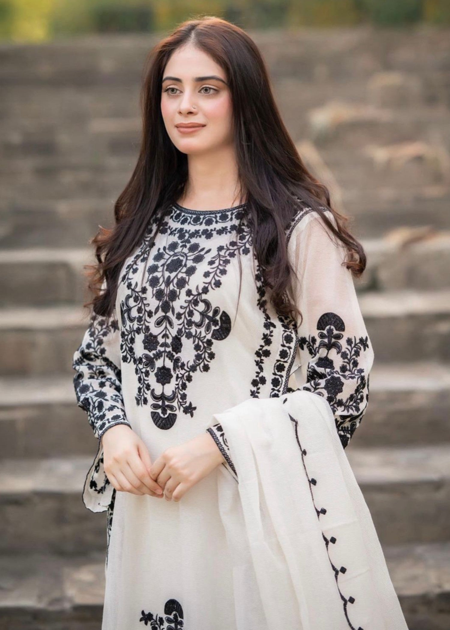 Kala Jora Mehrosh Women 3pcs