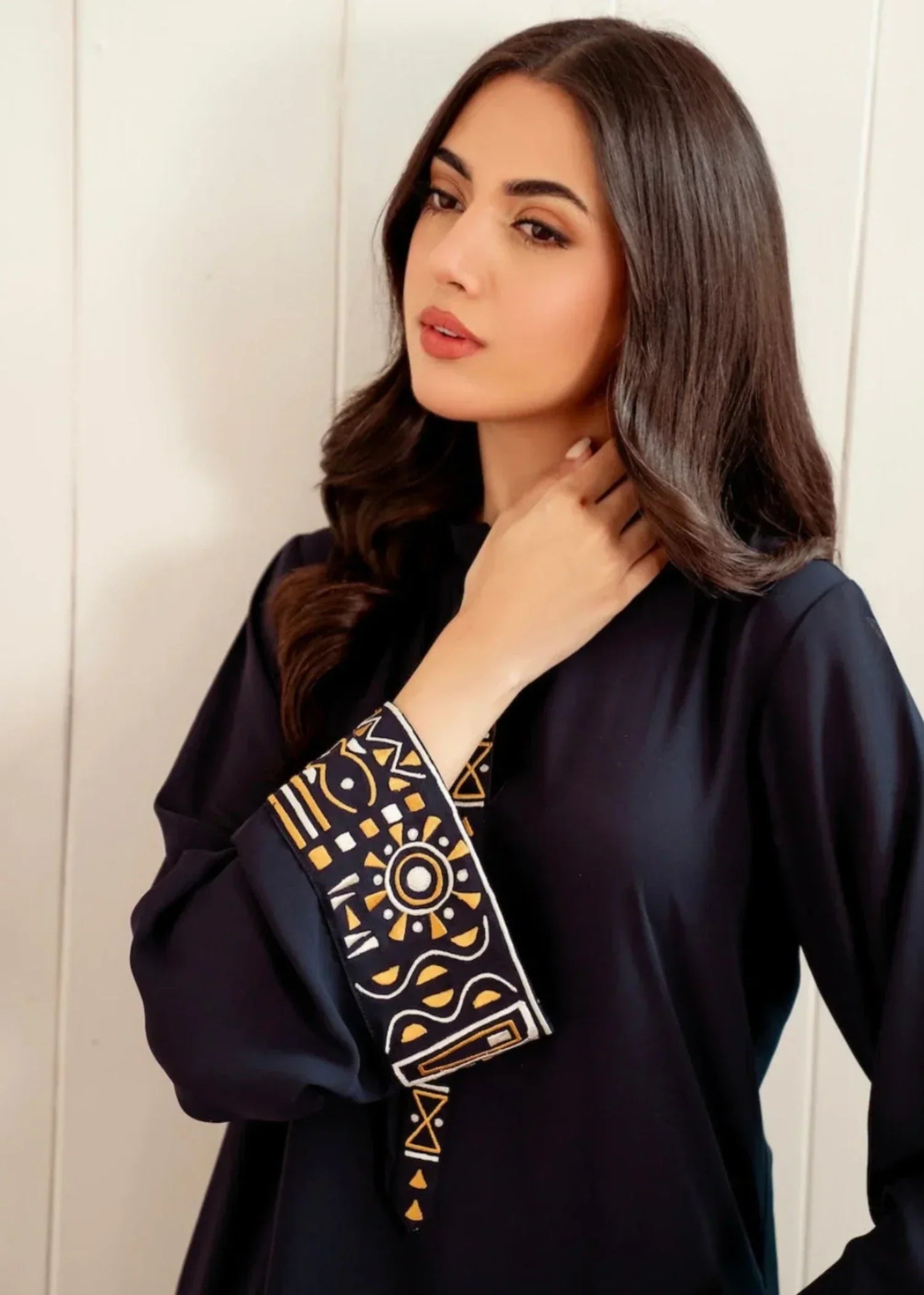 Hamna Kalim AYZA K Women 2pcs