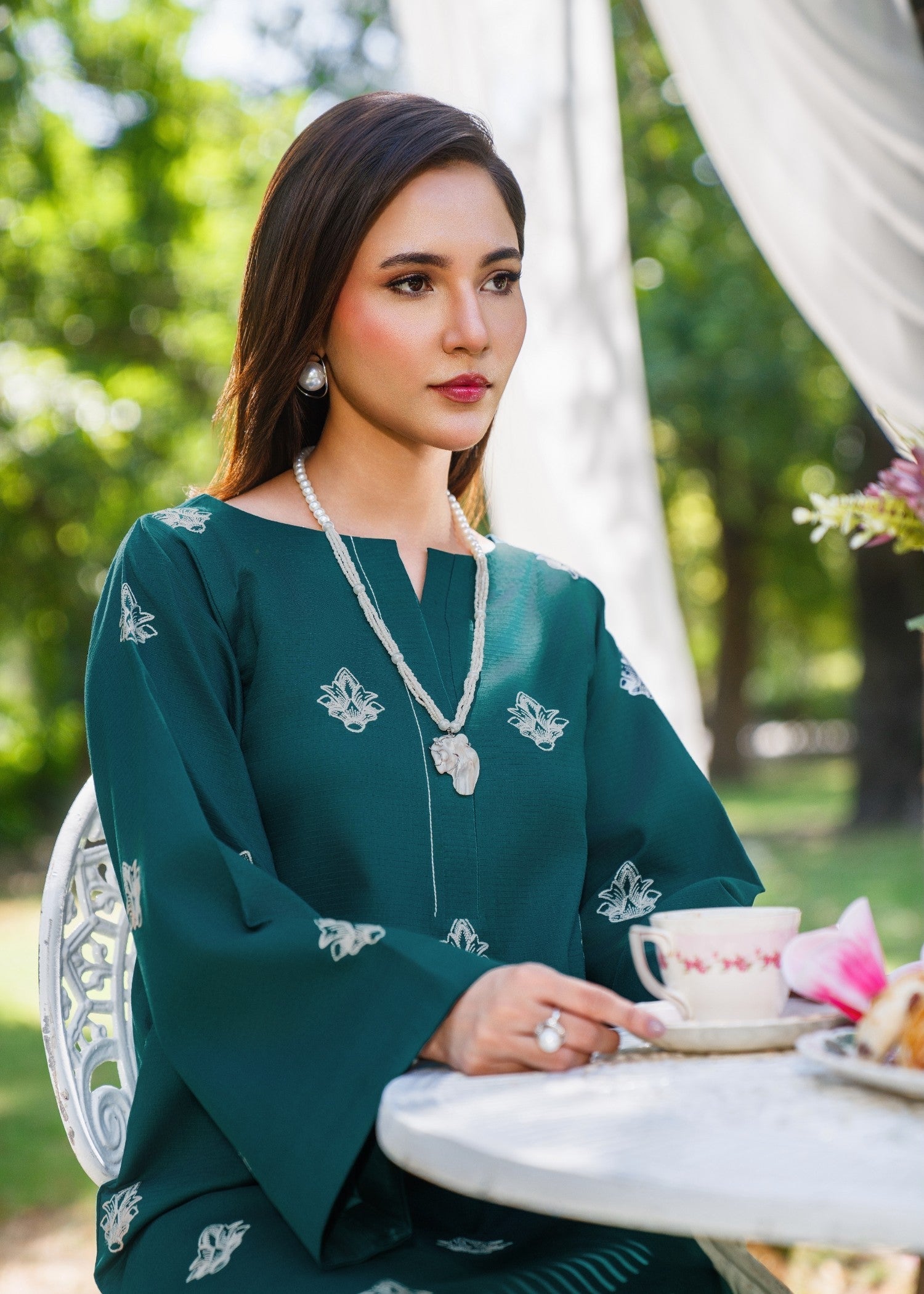 Sehrish Kanwal Vera DL 02 Women 2pcs