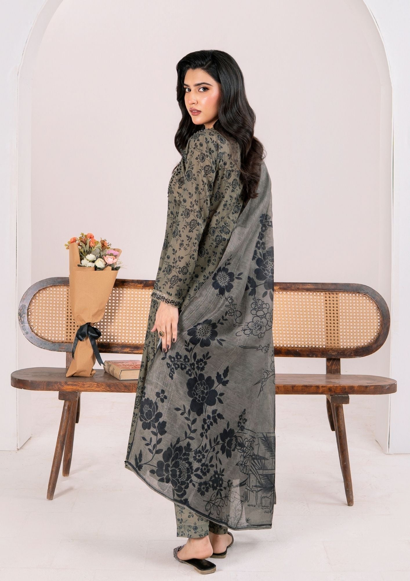 Alfatah Pret Printed Lawn with Embroidery RANAAI S25 0015 Women 3pcs