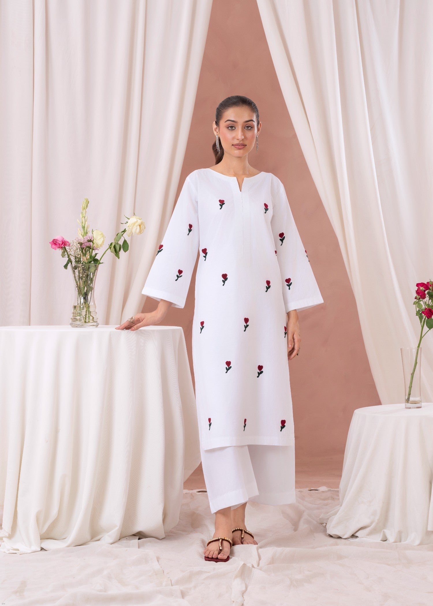 Tonics Clothing White Orchid Women 2pcs