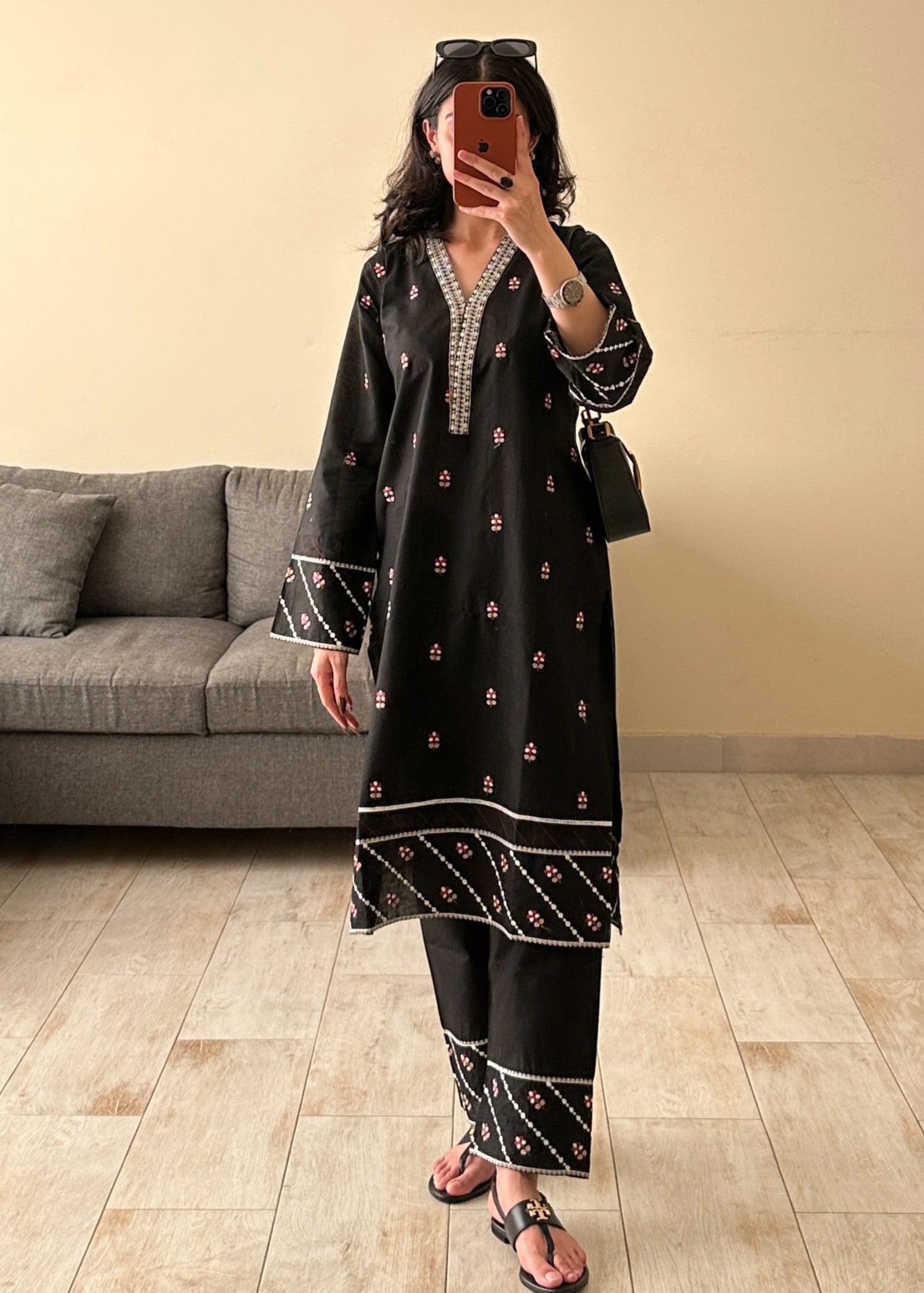 Zoya&Zafar Black Blossom Women 2pcs