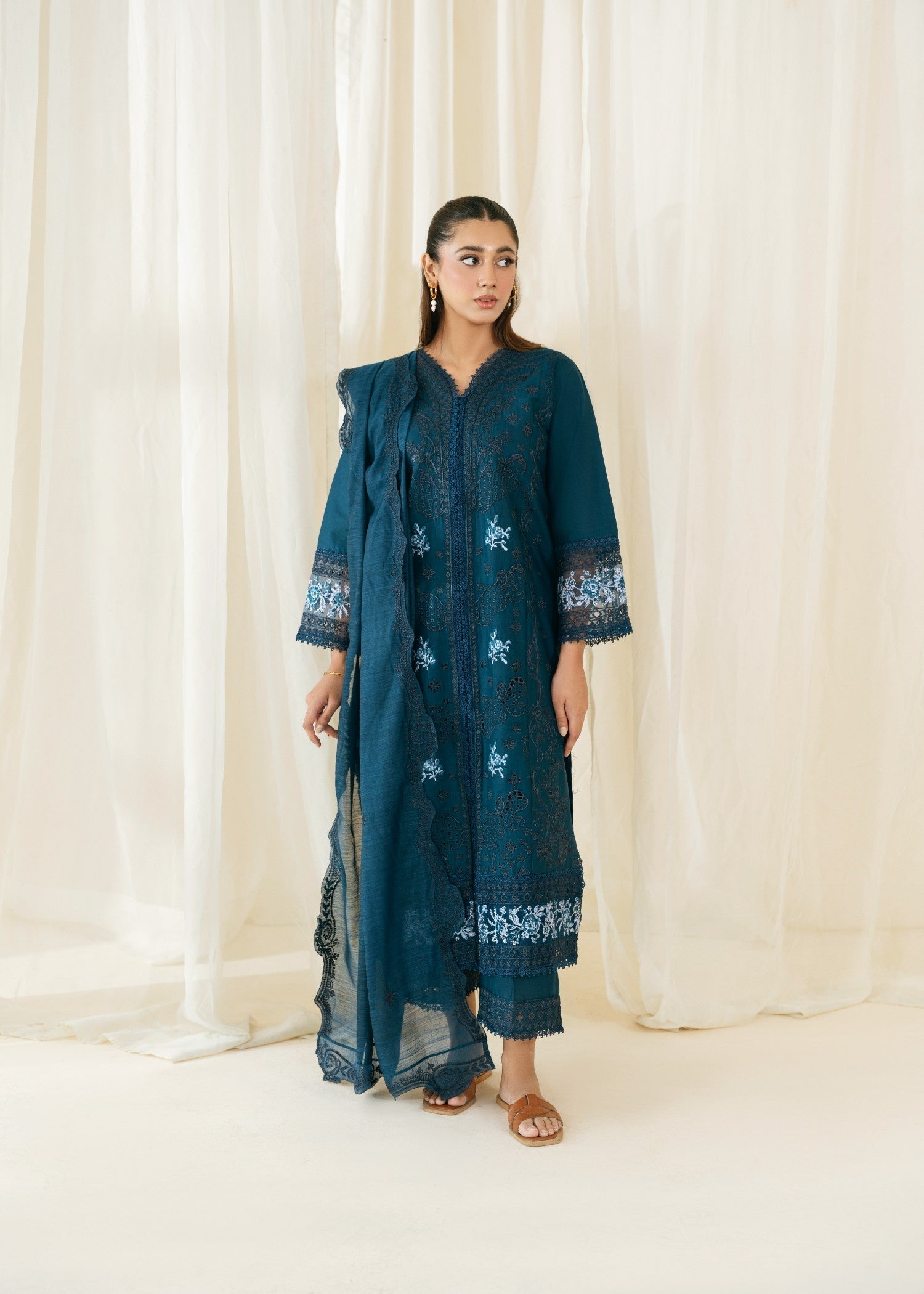 Arsh Apparel SORAYA Women 3pcs