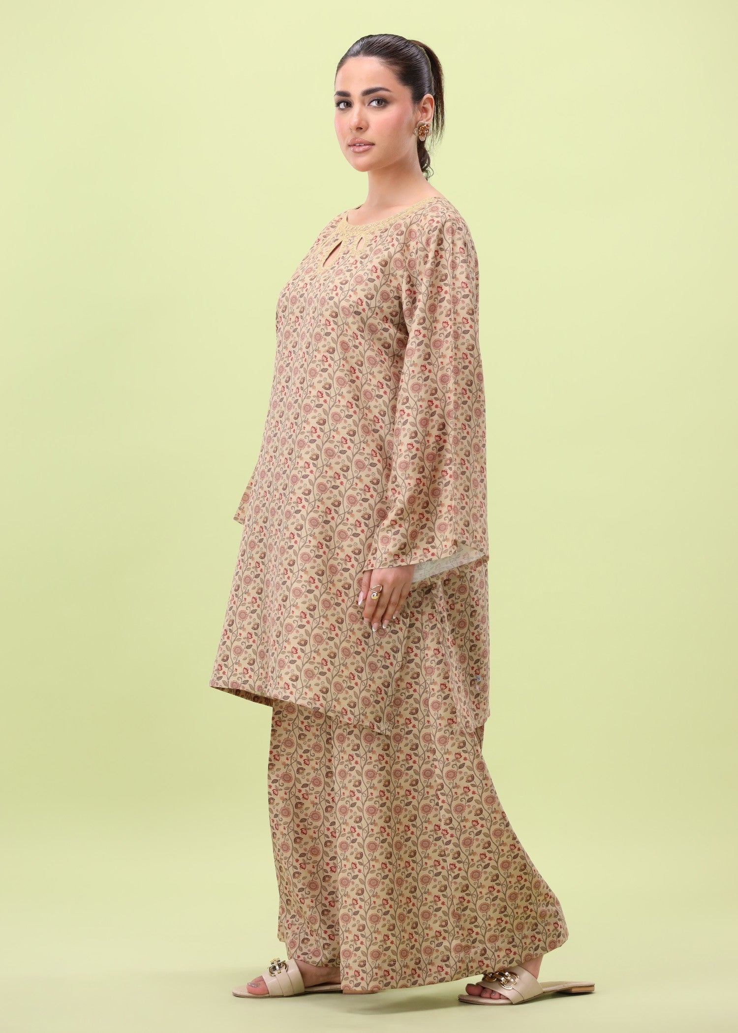 Mohagni GM 03 STITCHED Women 2pcs