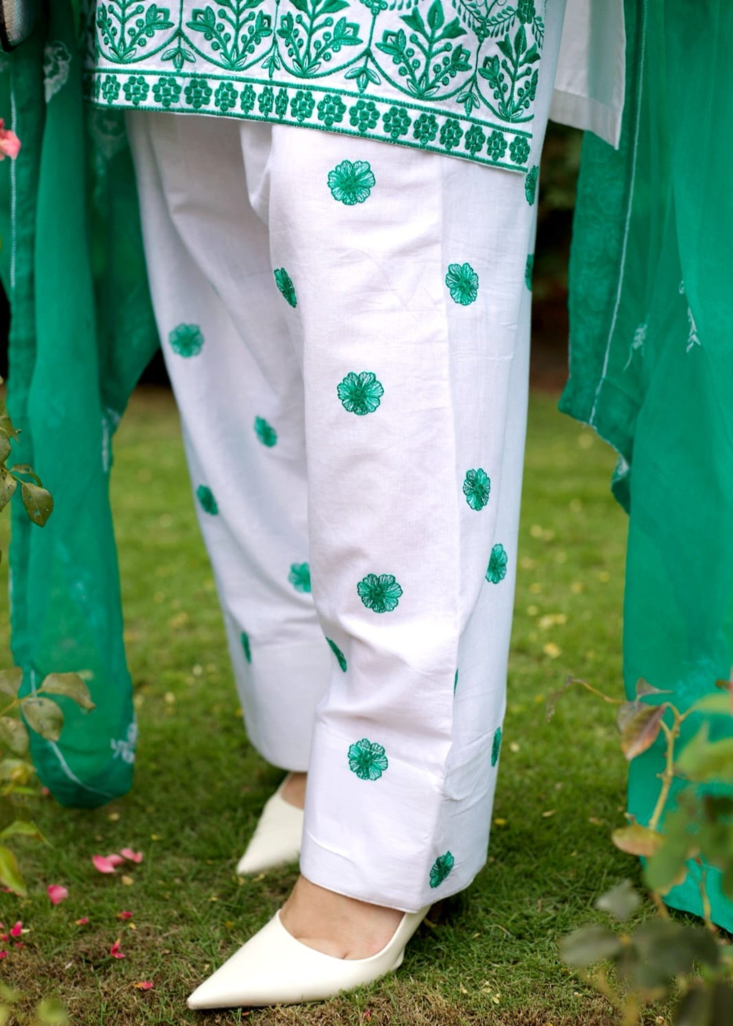 Zoya&Zafar Azaadi Vibes Women 3pcs