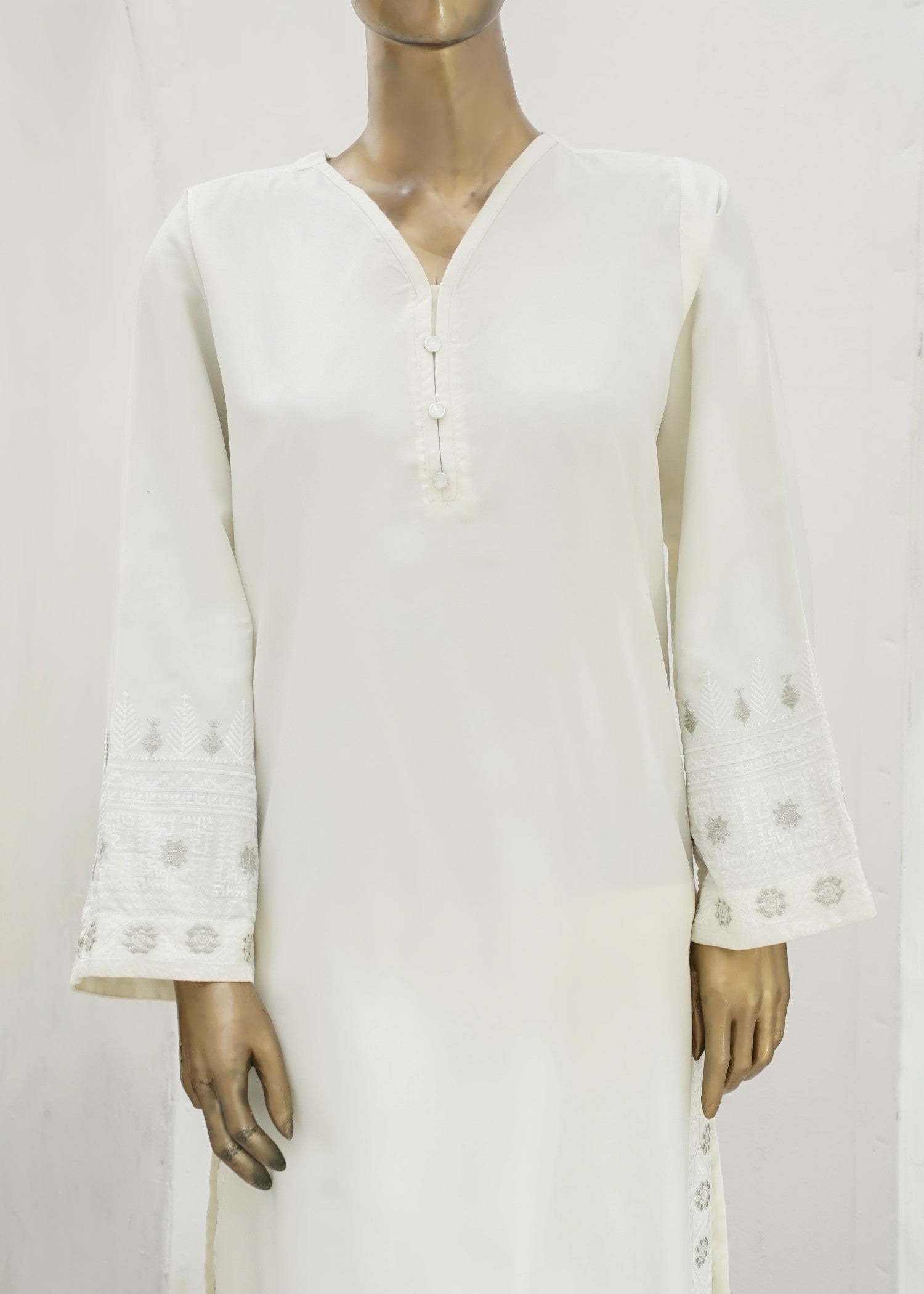 AYLA STUDIO Solid Embroidered SE250405 CHANDNI Women 2pcs