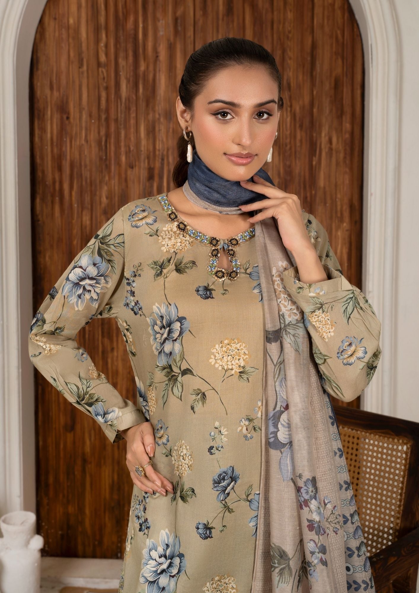 Alfatah Pret Printed Lawn with Embroidery RANAAI S25 0010 Women 3pcs