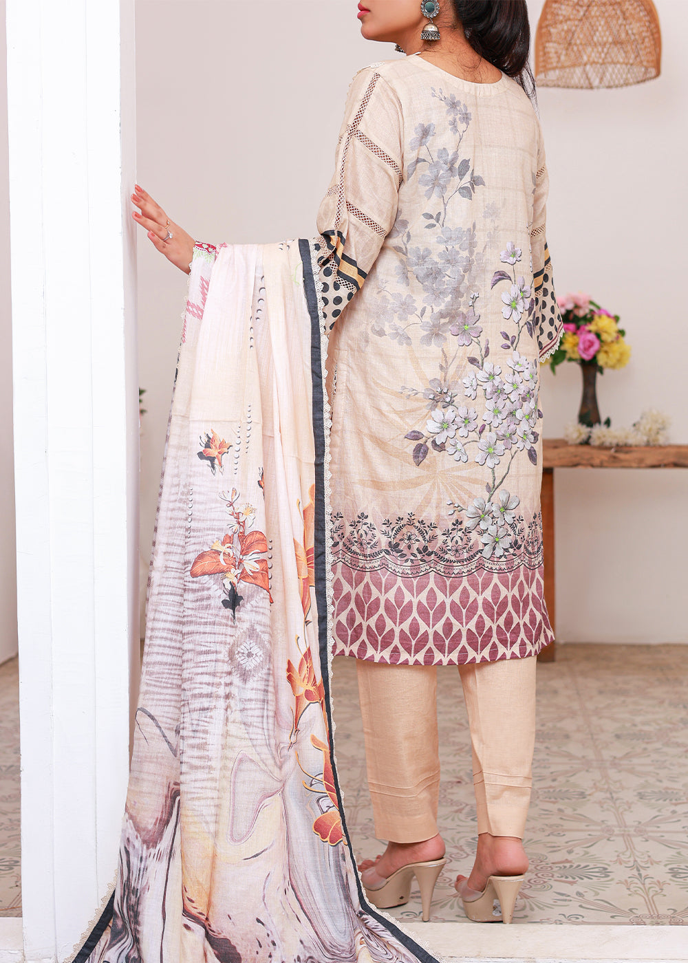 Green Printed lawn stitched suit D2 Women 3pcs