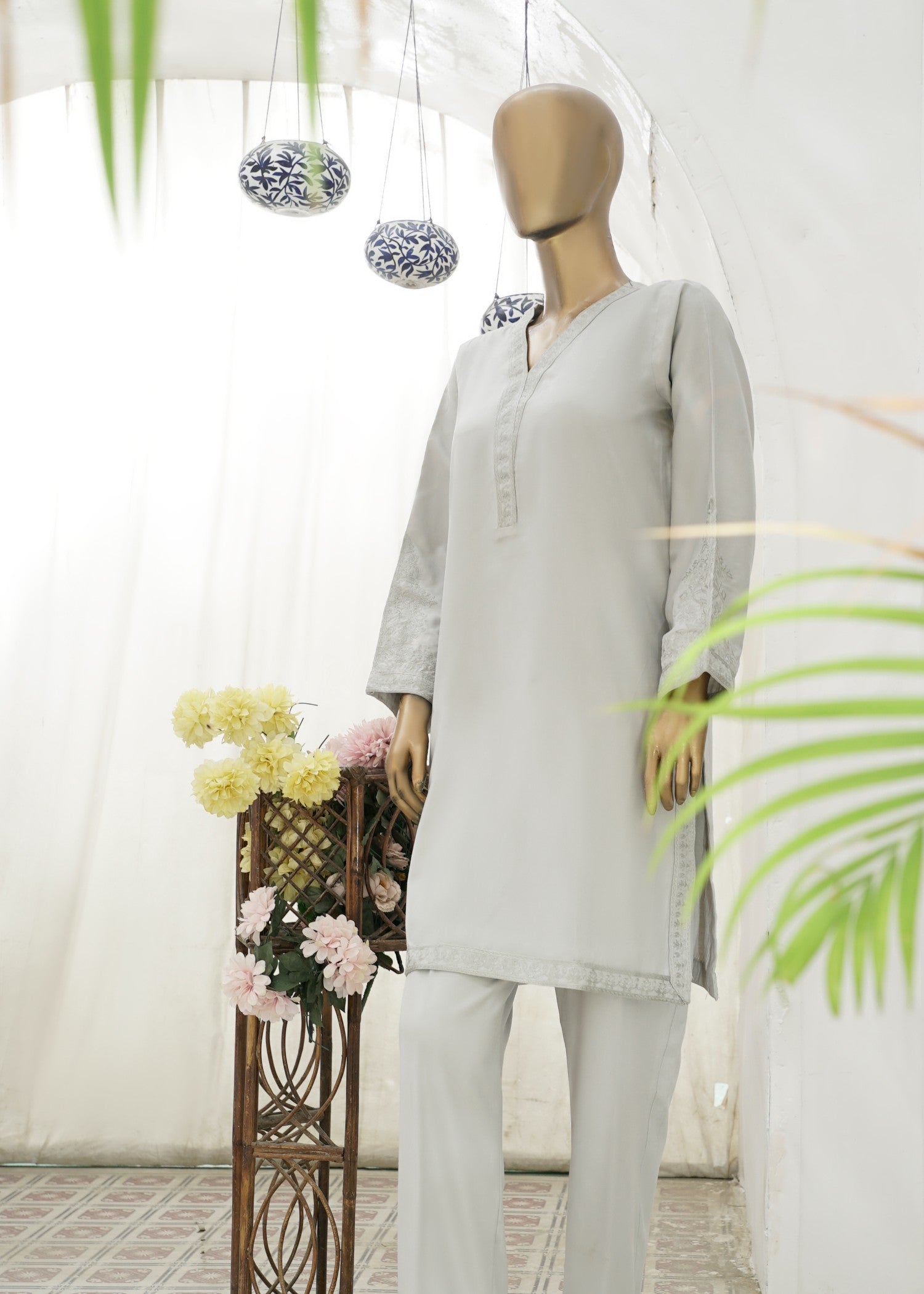 AYLA STUDIO Solid Embroidered SE250404 RAAT KI ROSHNI Women 2pcs