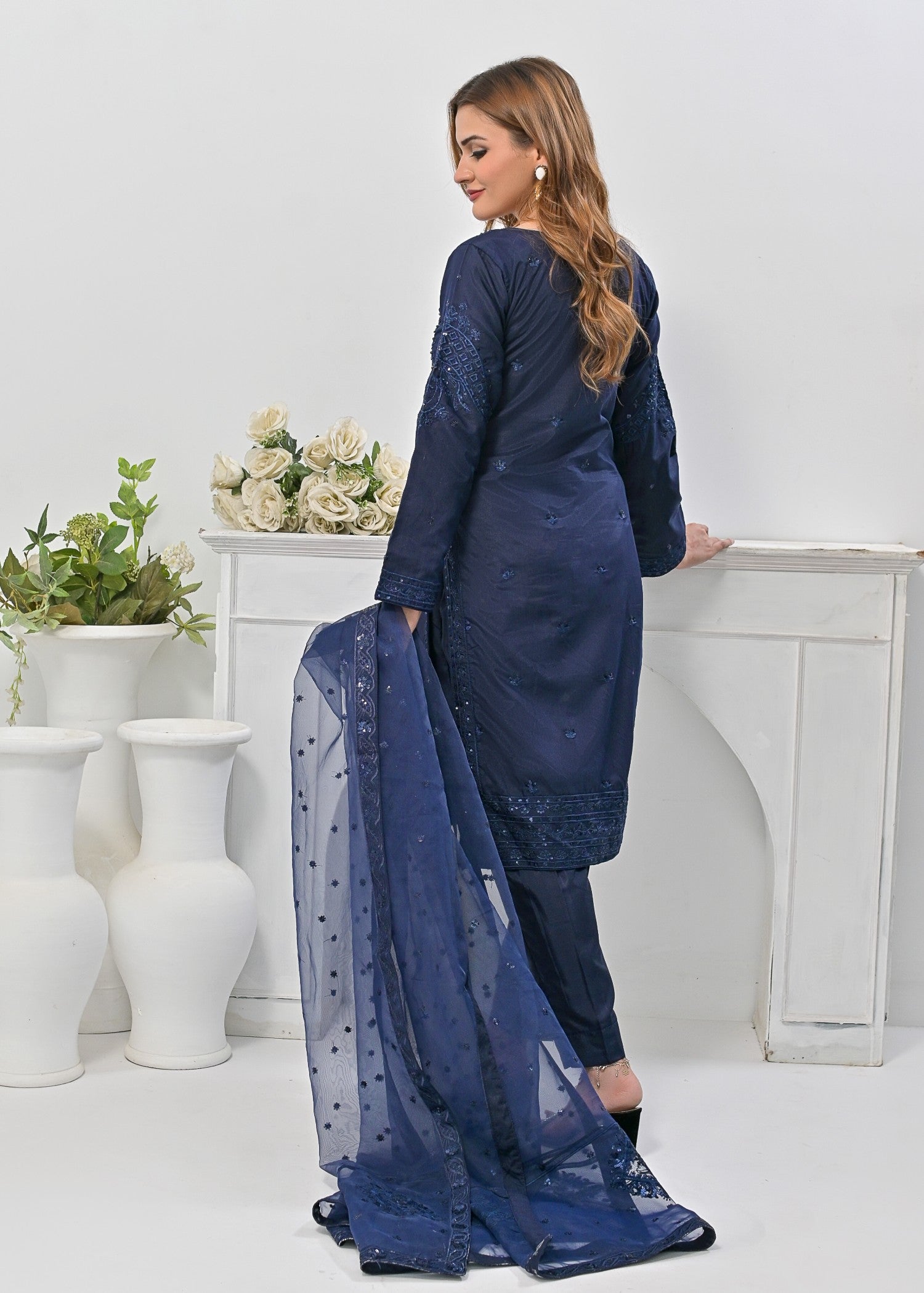 Qasim Anwer By Chandni Bridals ALIZEH (NAVY BLUE) Women 3pcs