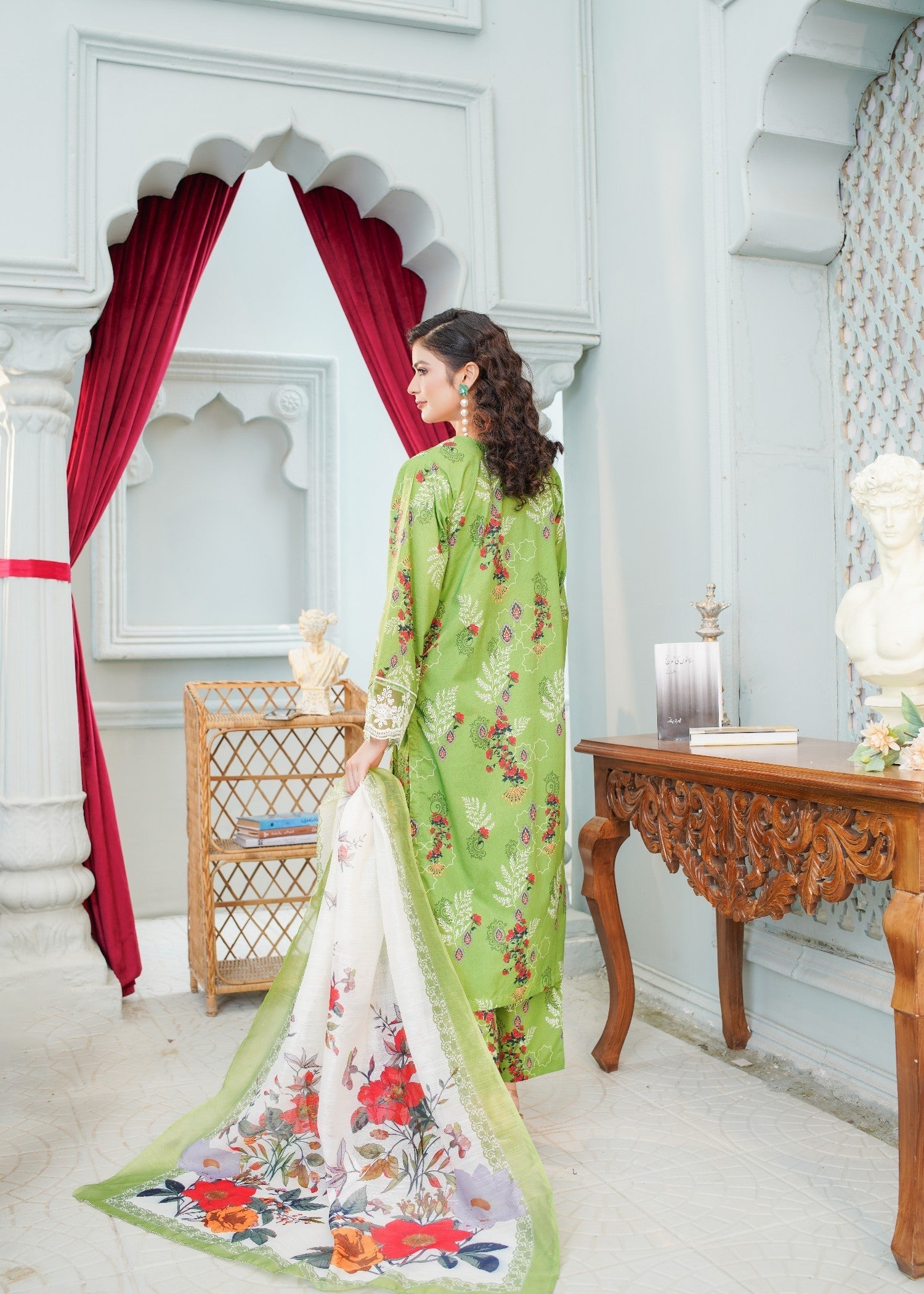 Safdar Embroidery Printed Pure Lawn Embroidered 10 Women 3pcs