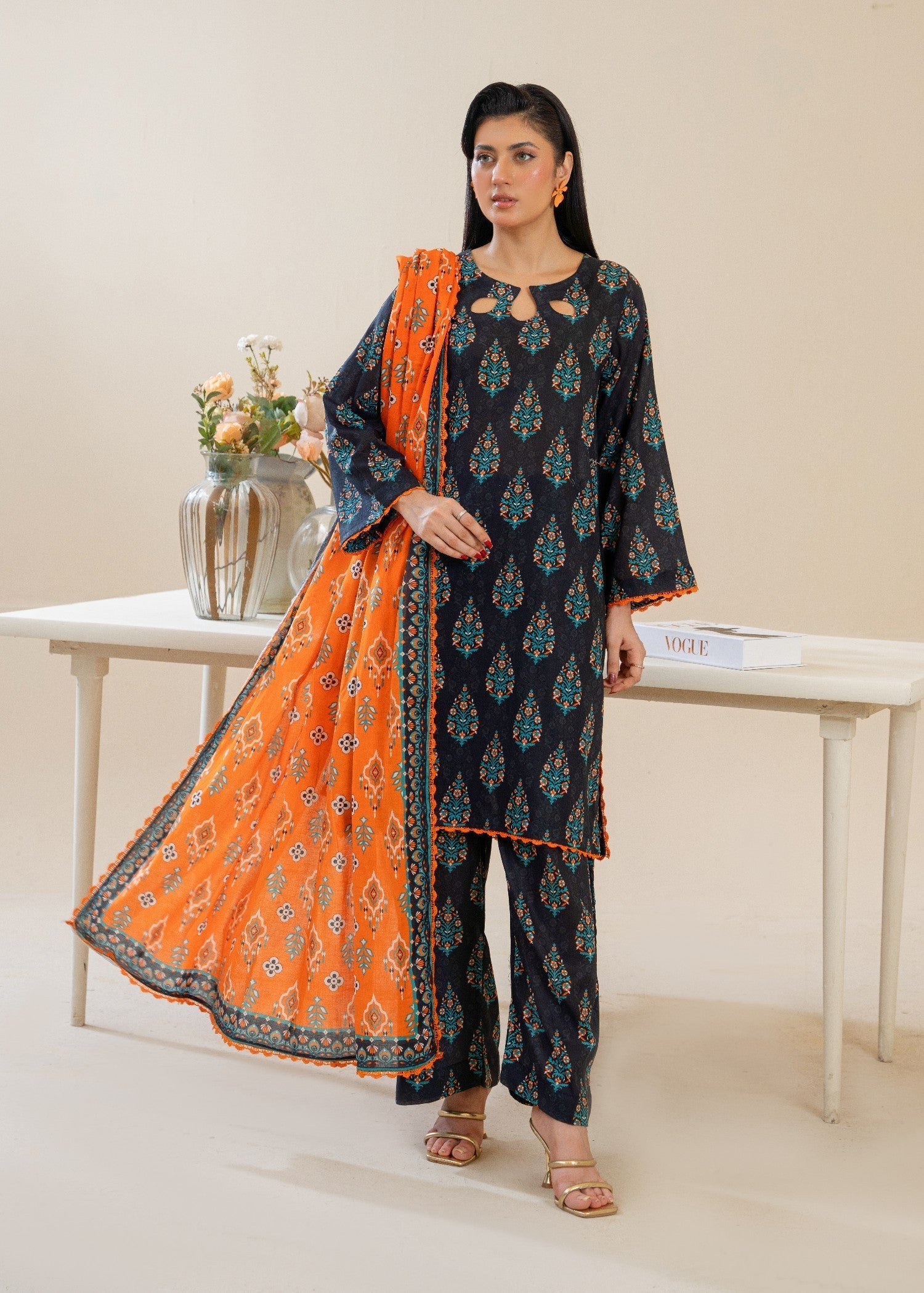 Zeenat & Zoha Sitara Women 3pcs