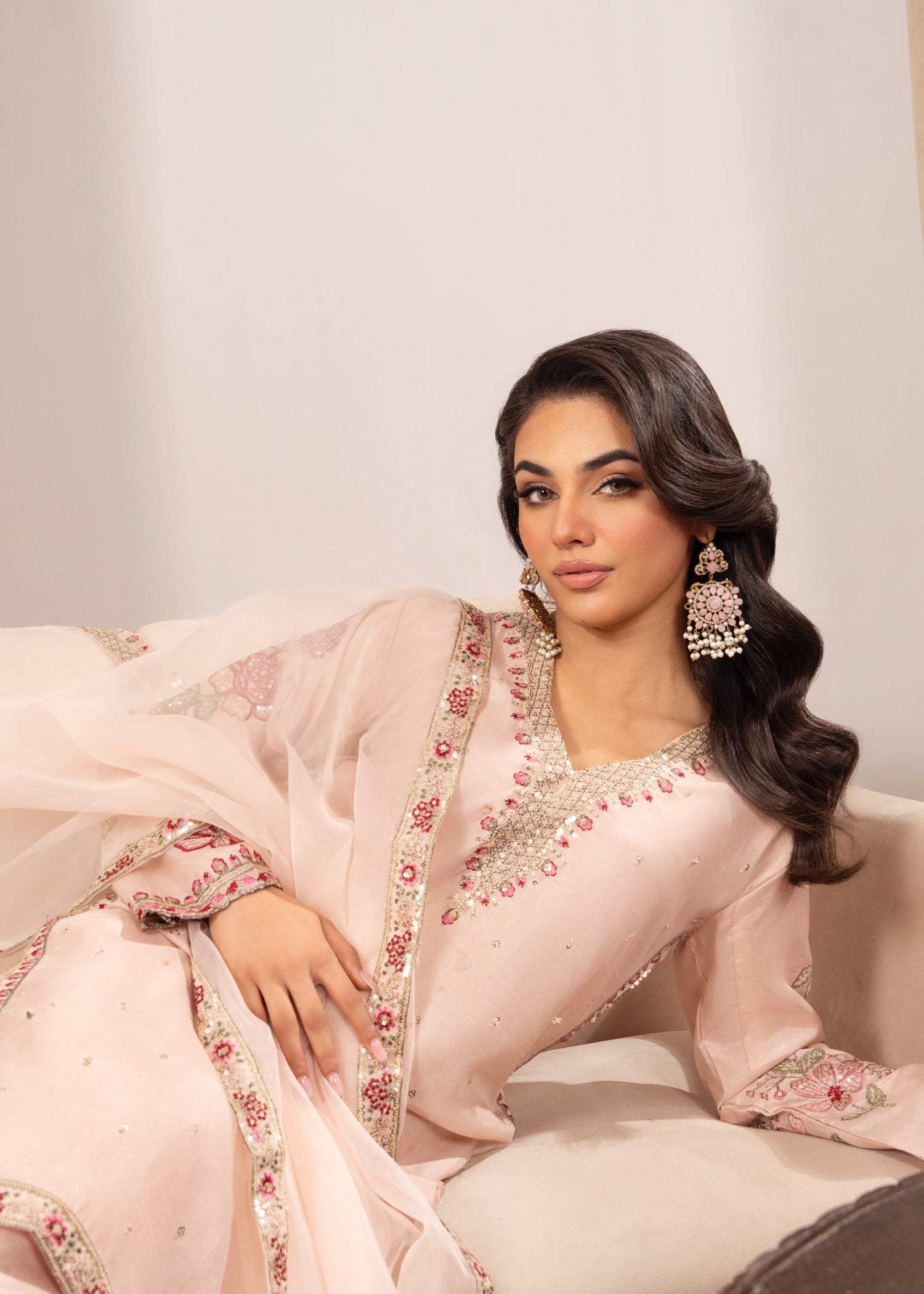 Maira Fashion pink embroidered kurta set Women 3pcs