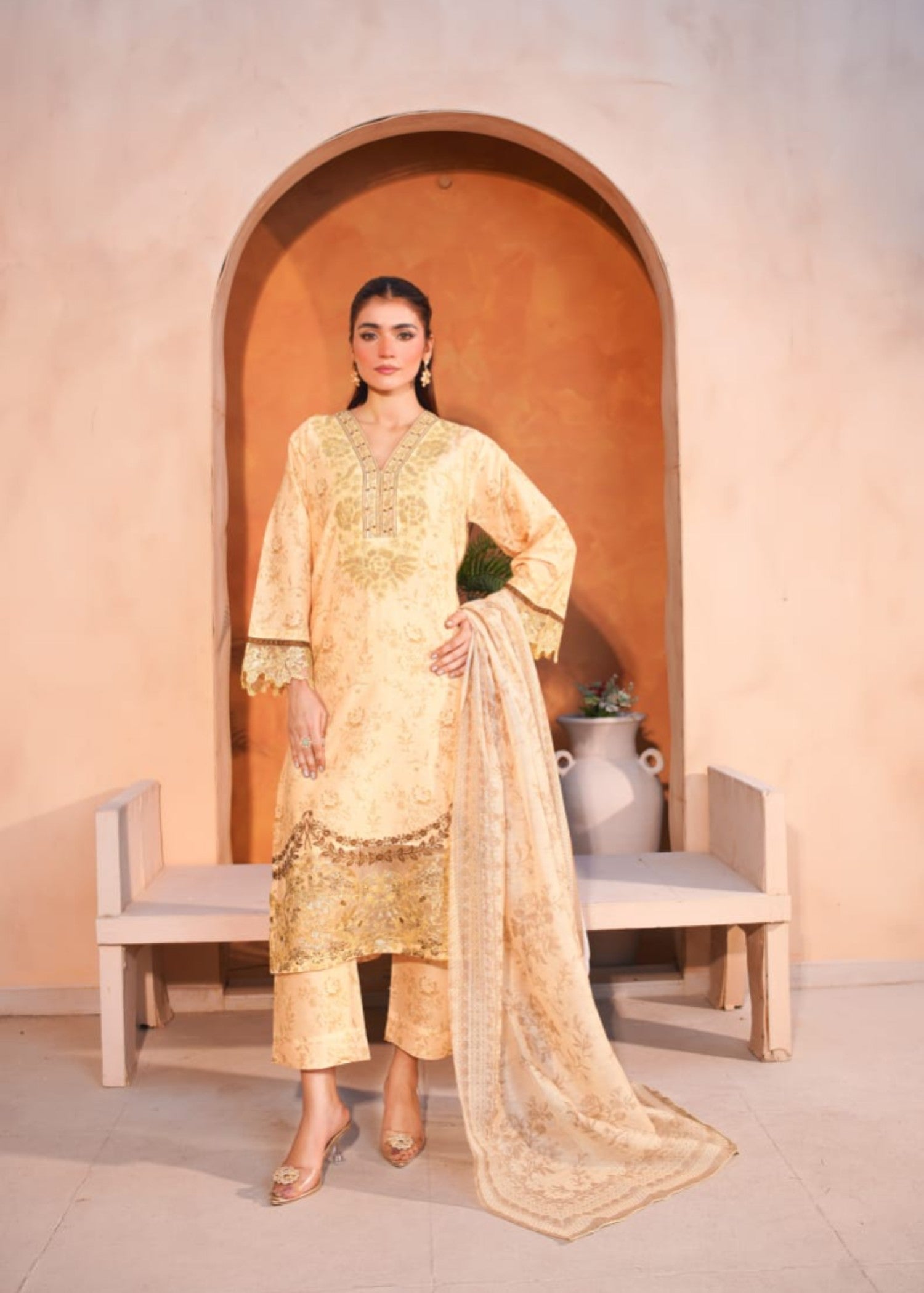 Shehroz Fashion GUL E MAHNOOR LAWN EMBROIDERY SUIT Women 3pcs