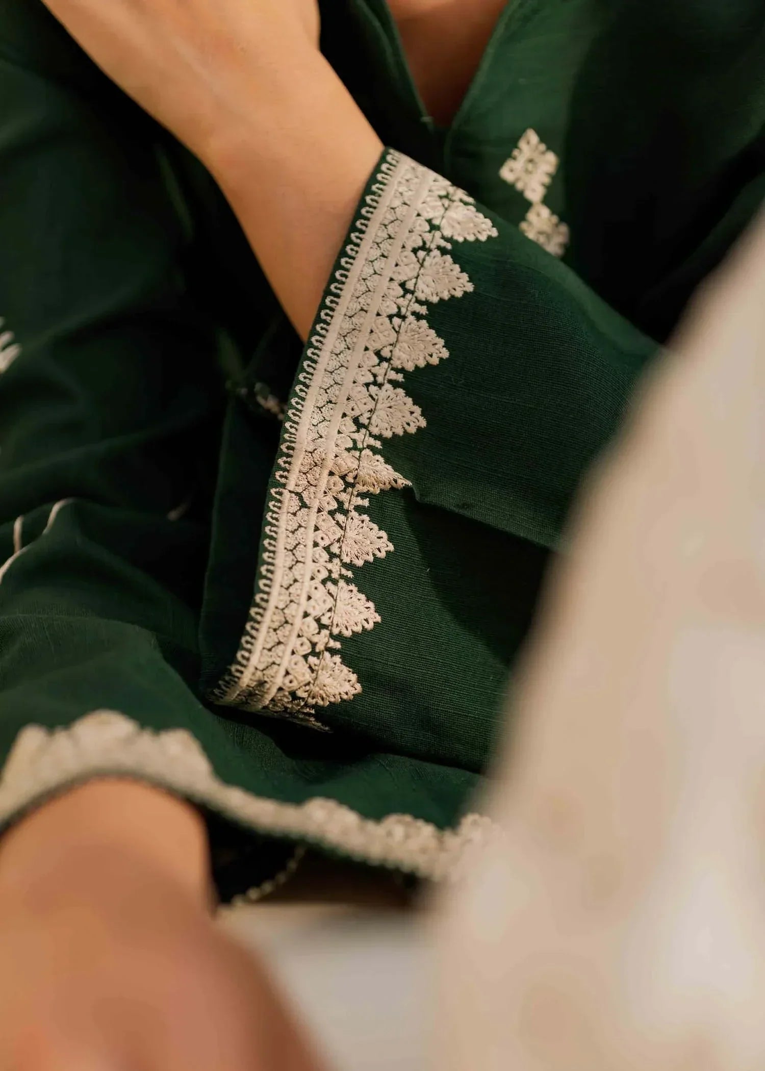 Ayesha Asif FOREST WHISPER SUIT Women 2pcs