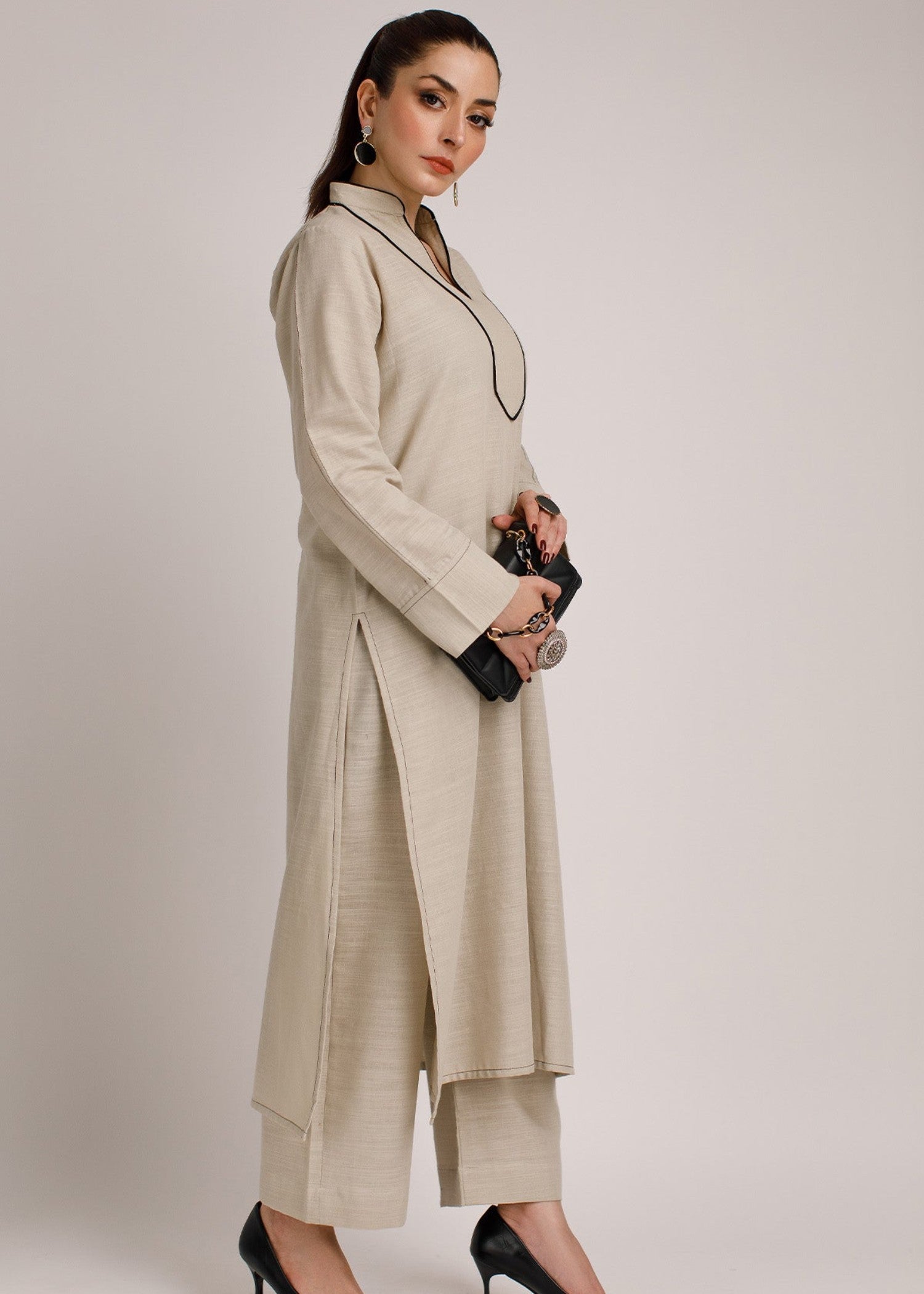 Peach Republic Saga Khaddar Suit Women 2pcs