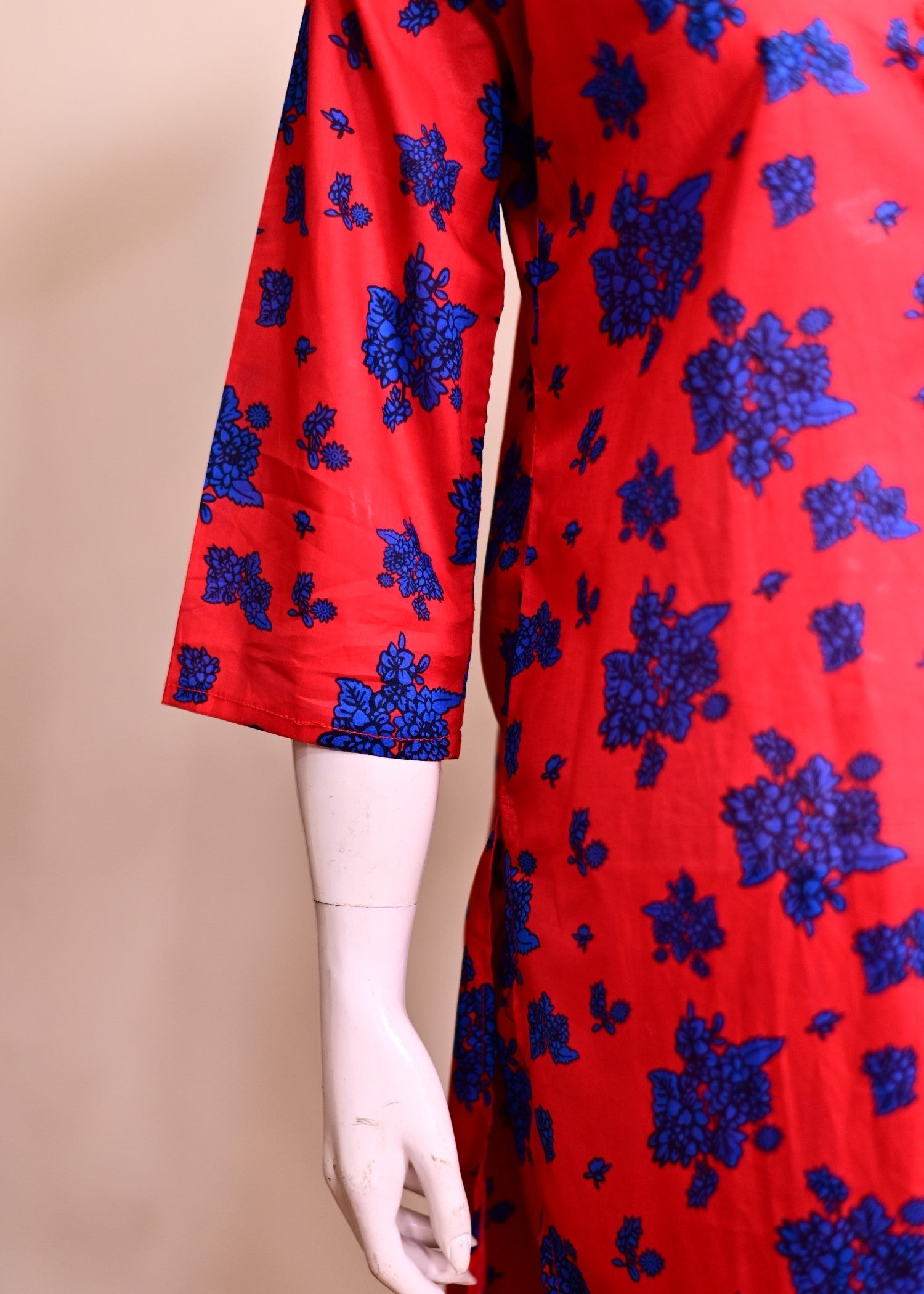 The Erra Red Bloom Women 2pcs