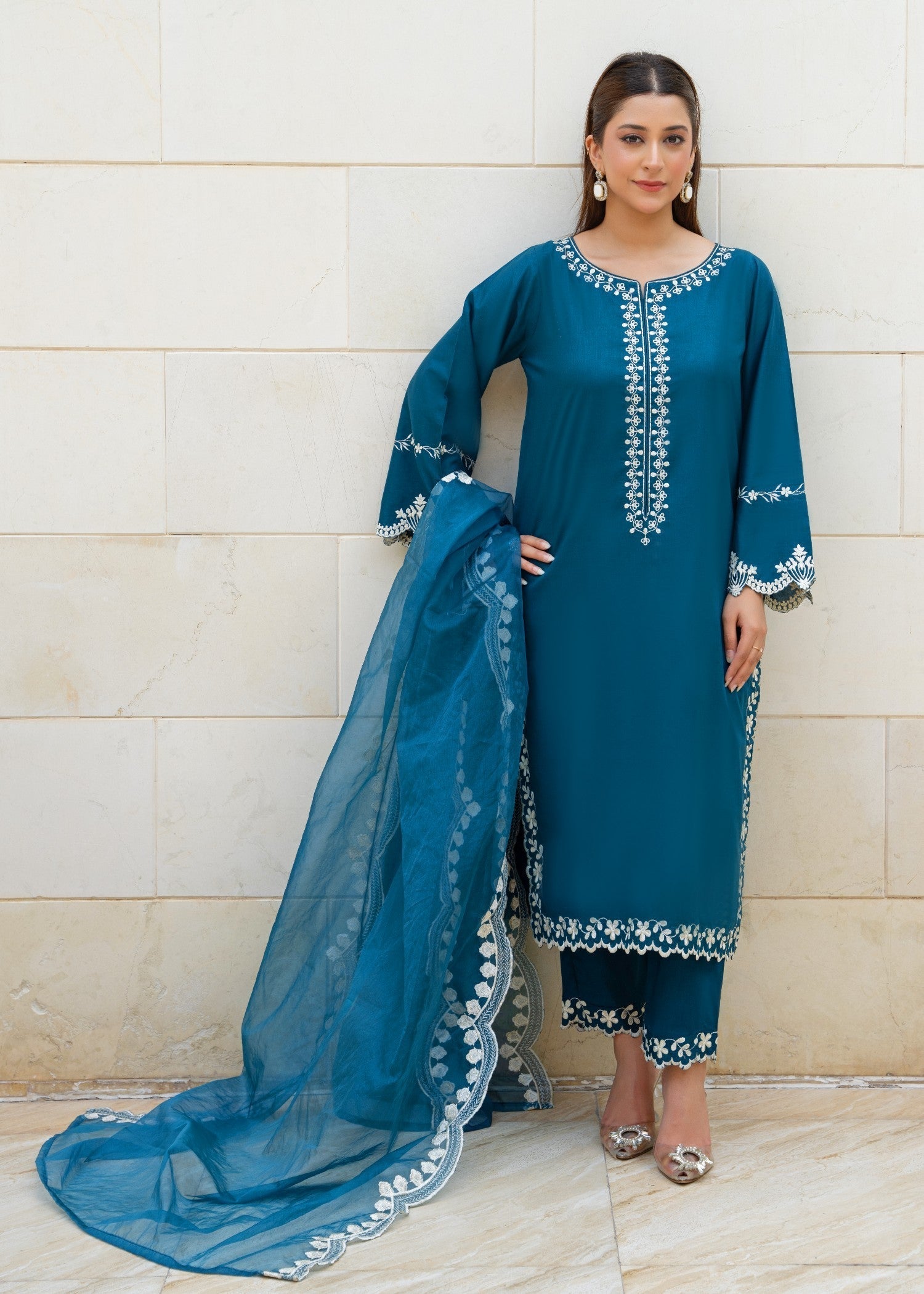 Kunaar Noora Women 3pcs