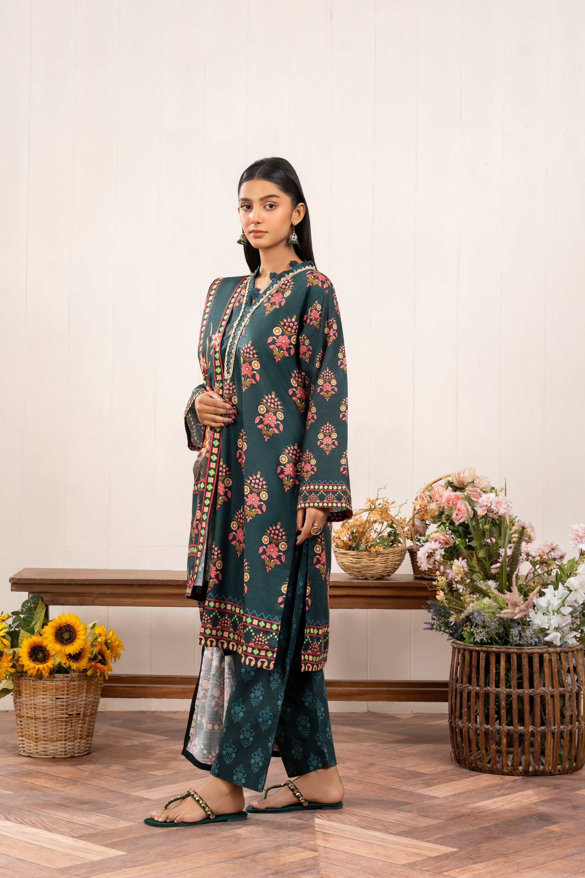 Wearalayah Women Daily Wear Winter Pine Green Women 3pcs