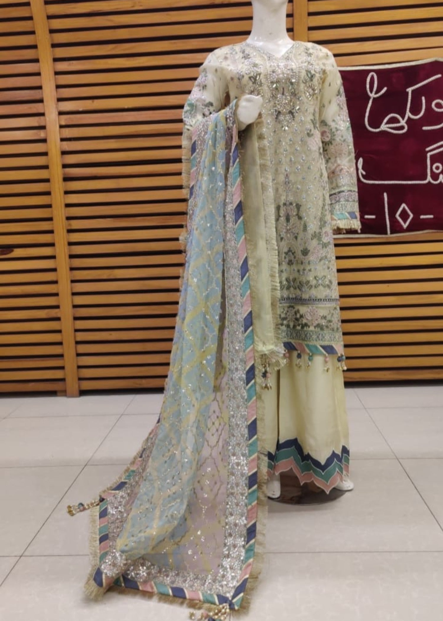 Baroque BQU CH12 D04 (S) Women 3pcs