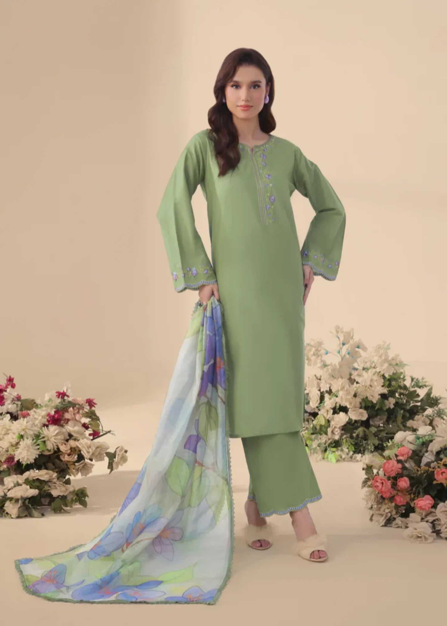 Luxeurs Drizzles Embroidered Lawn Dress Women 3pcs