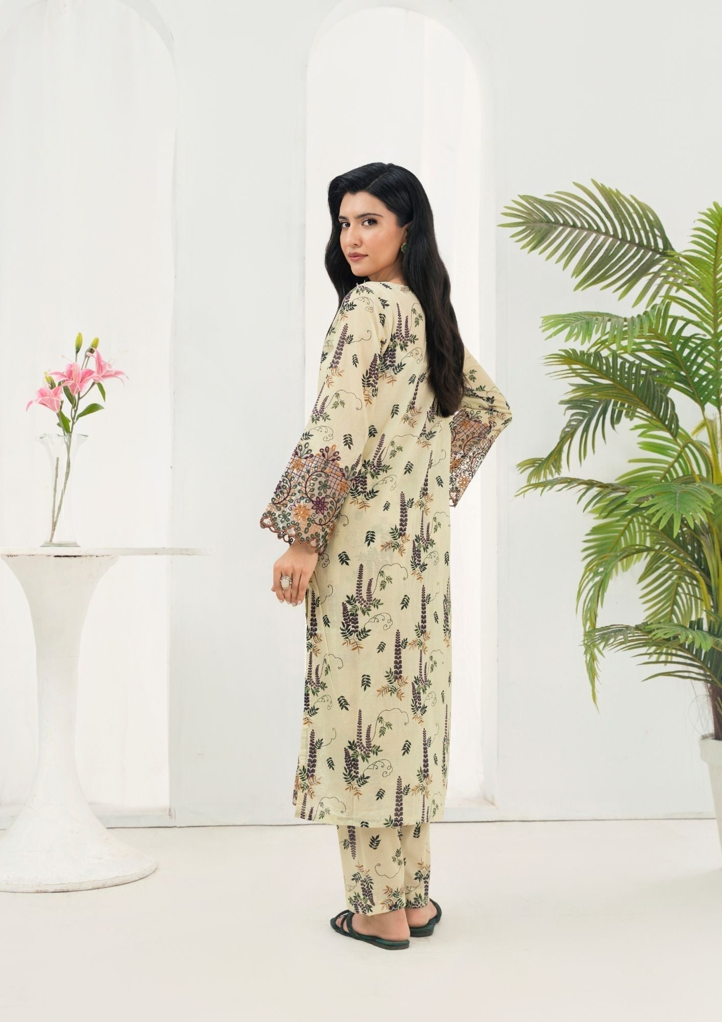 Alfatah Pret Printed Lawn with Embroidery GULZAAR S25 0009 Women 2pcs