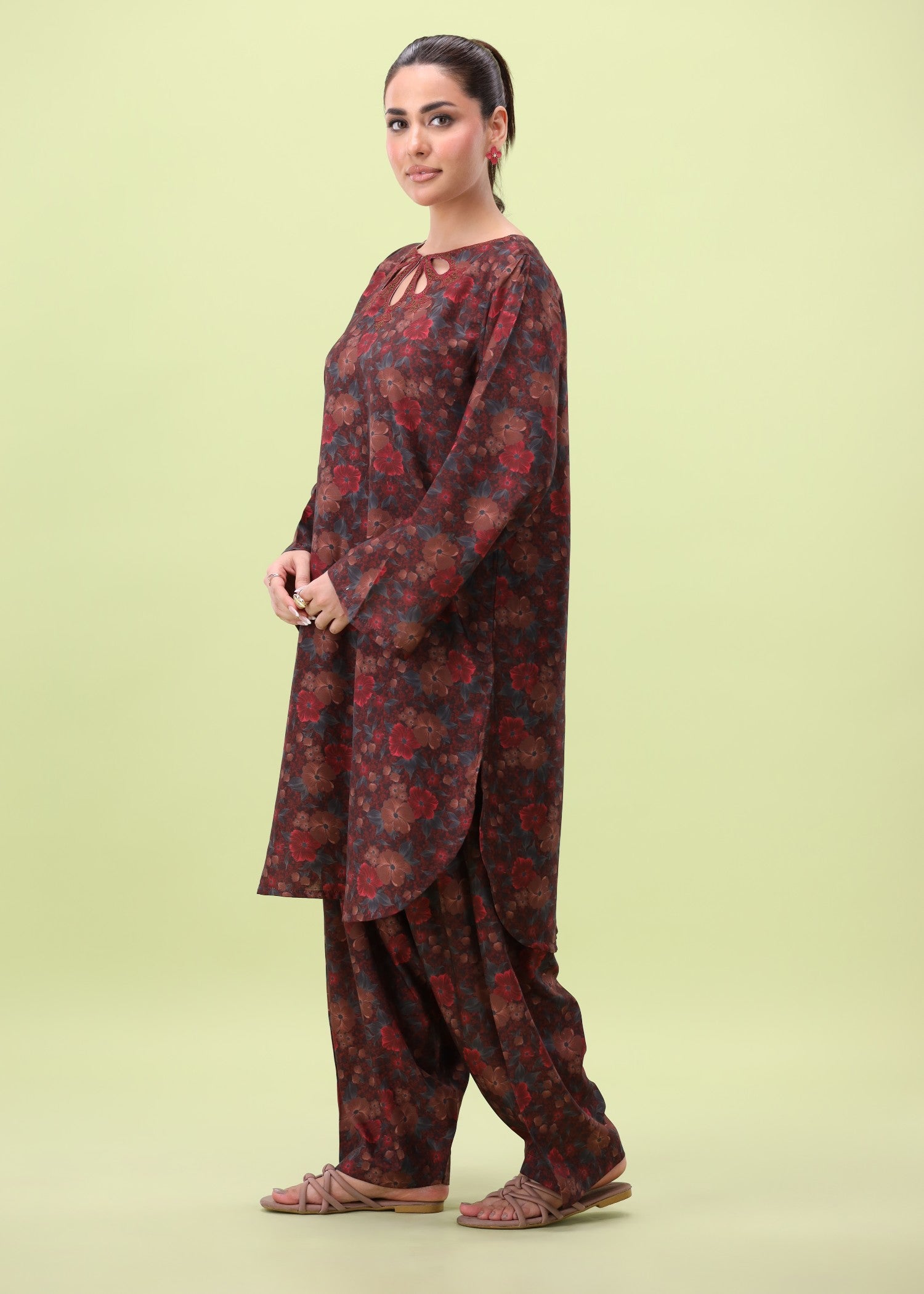 Mohagni GM 01 STITCHED Women 2pcs