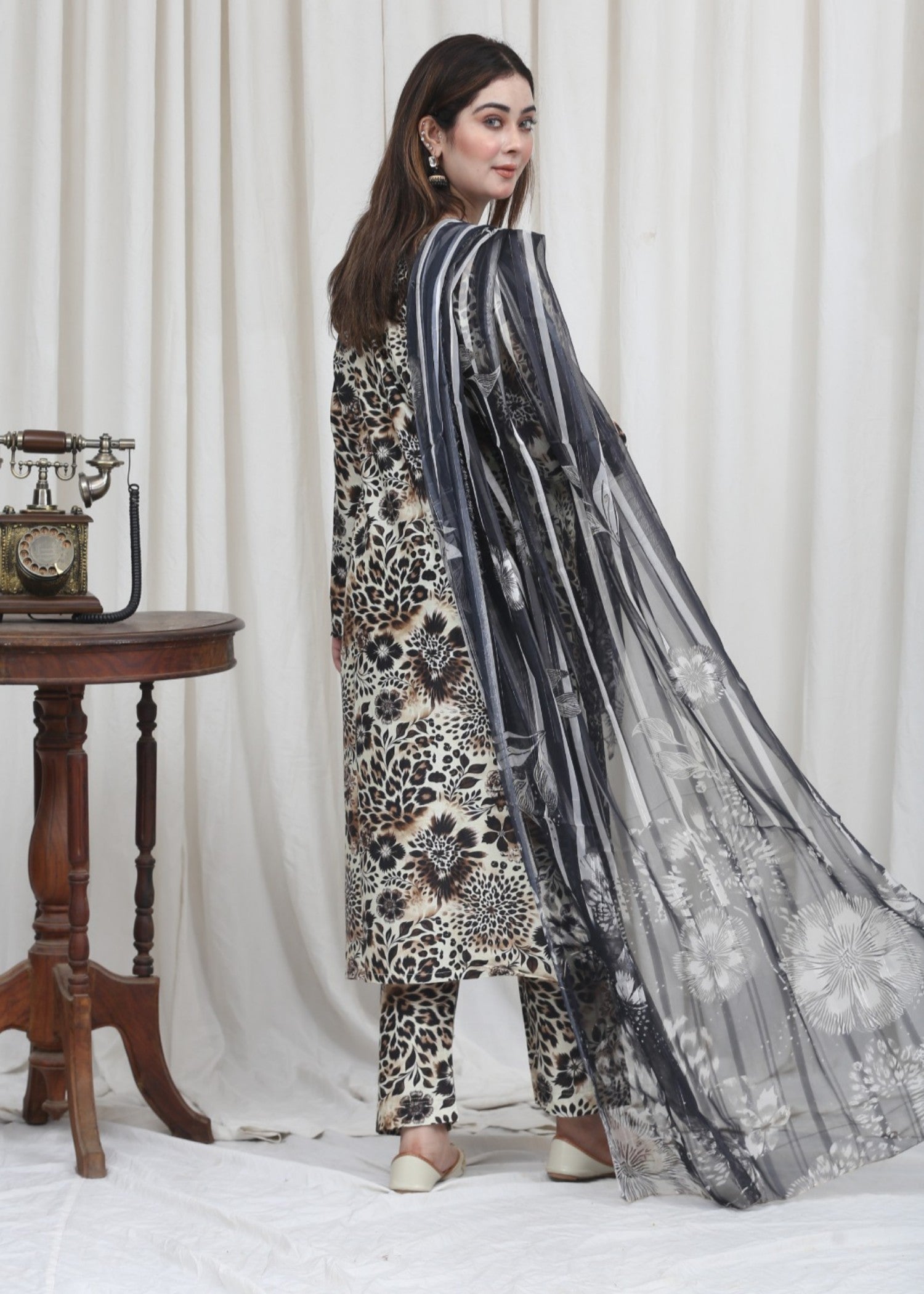 Mr Rai Attires Afia Women 3pcs