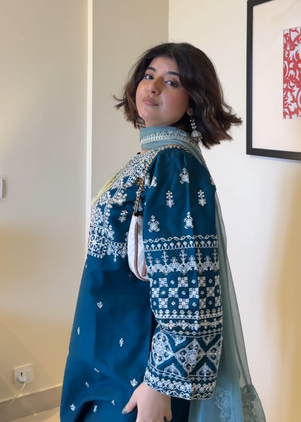 Shehroz Fashion MEHRUNISA LAWN EMBROIDERY SUIT Women 3pcs