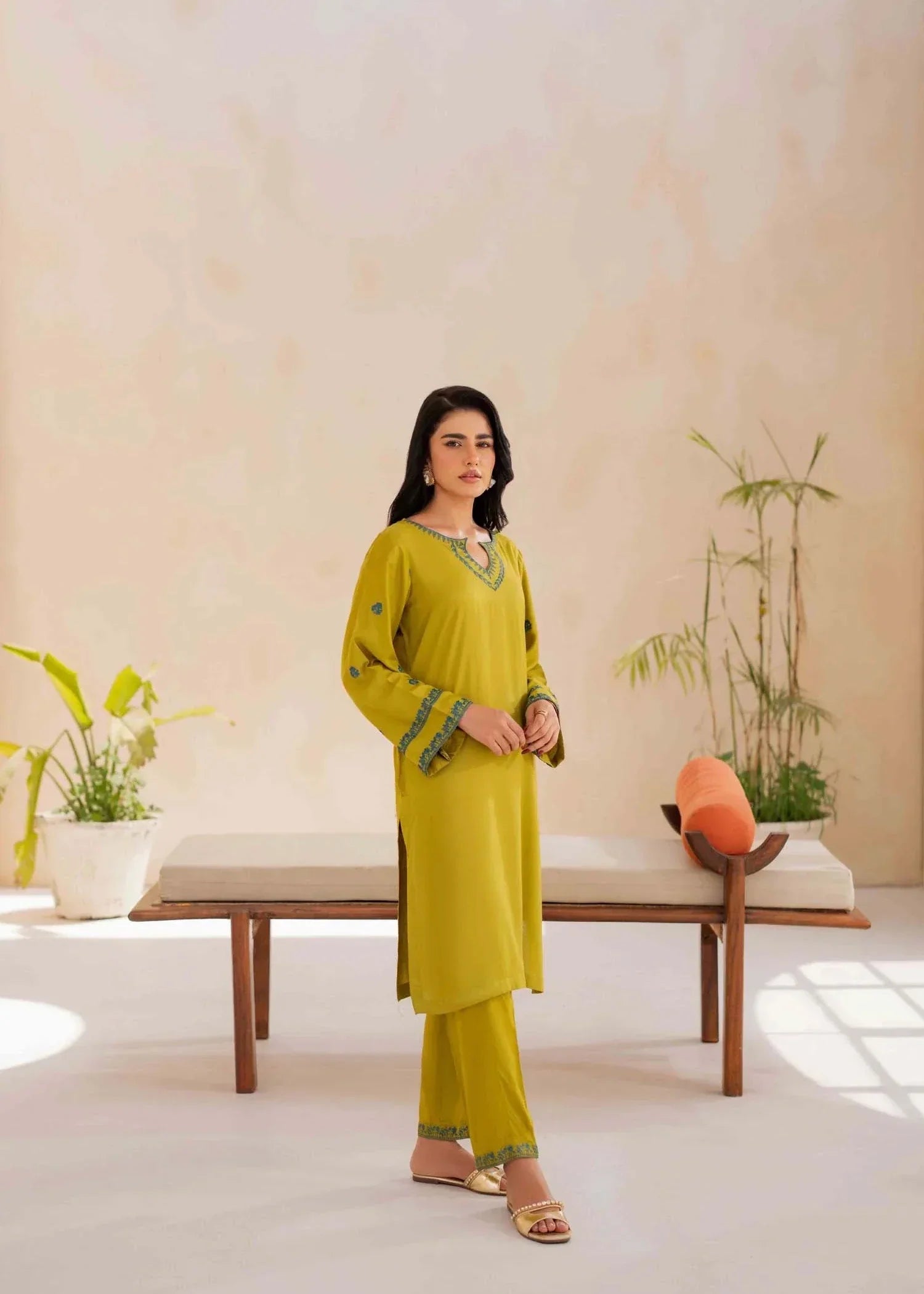 Ayesha Asif VERDENT FLAME SUIT Women 2pcs