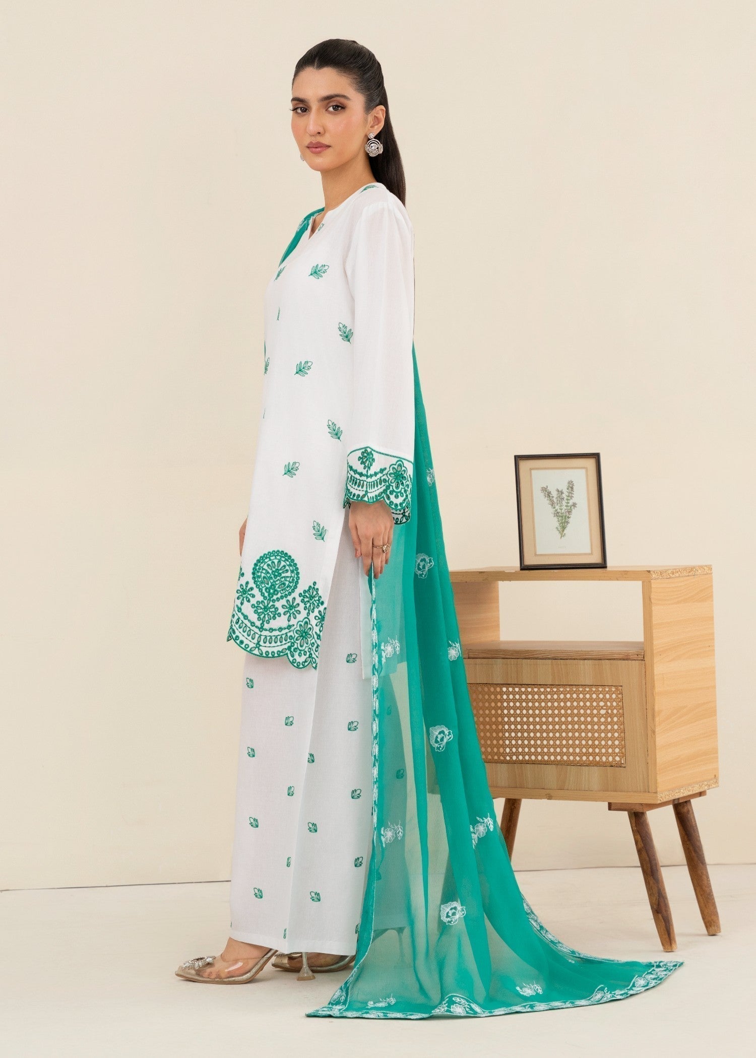 Zoya&Zafar Azaadi Vibes Women 3pcs