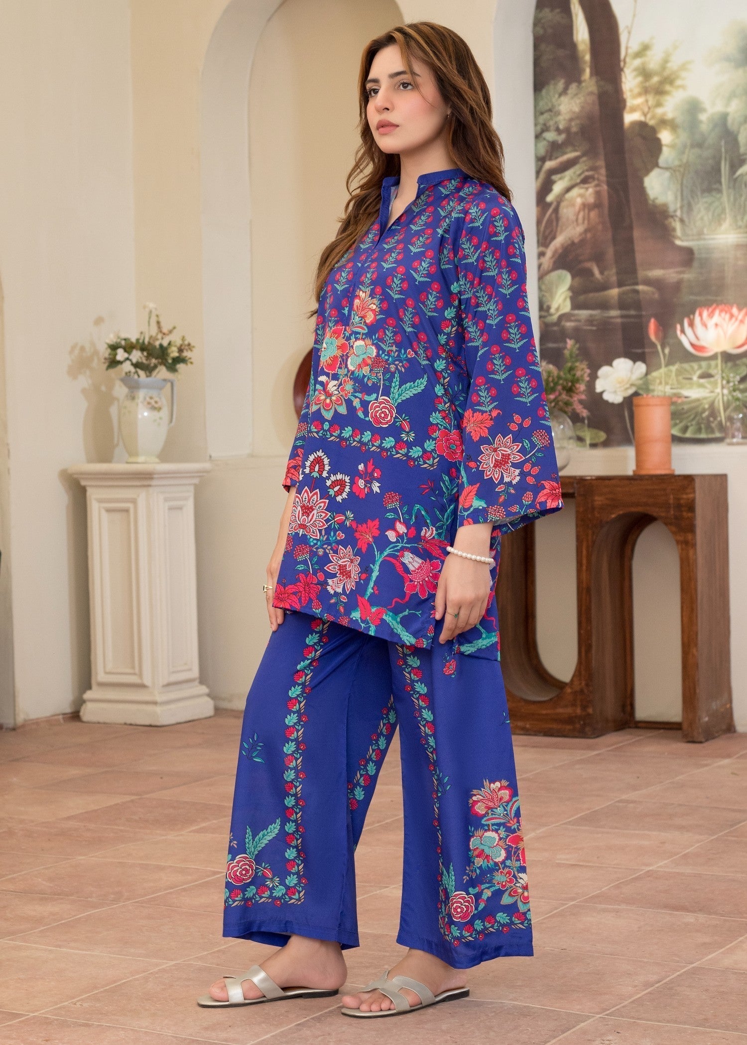 Khadija Sharif Nia Women 2pcs