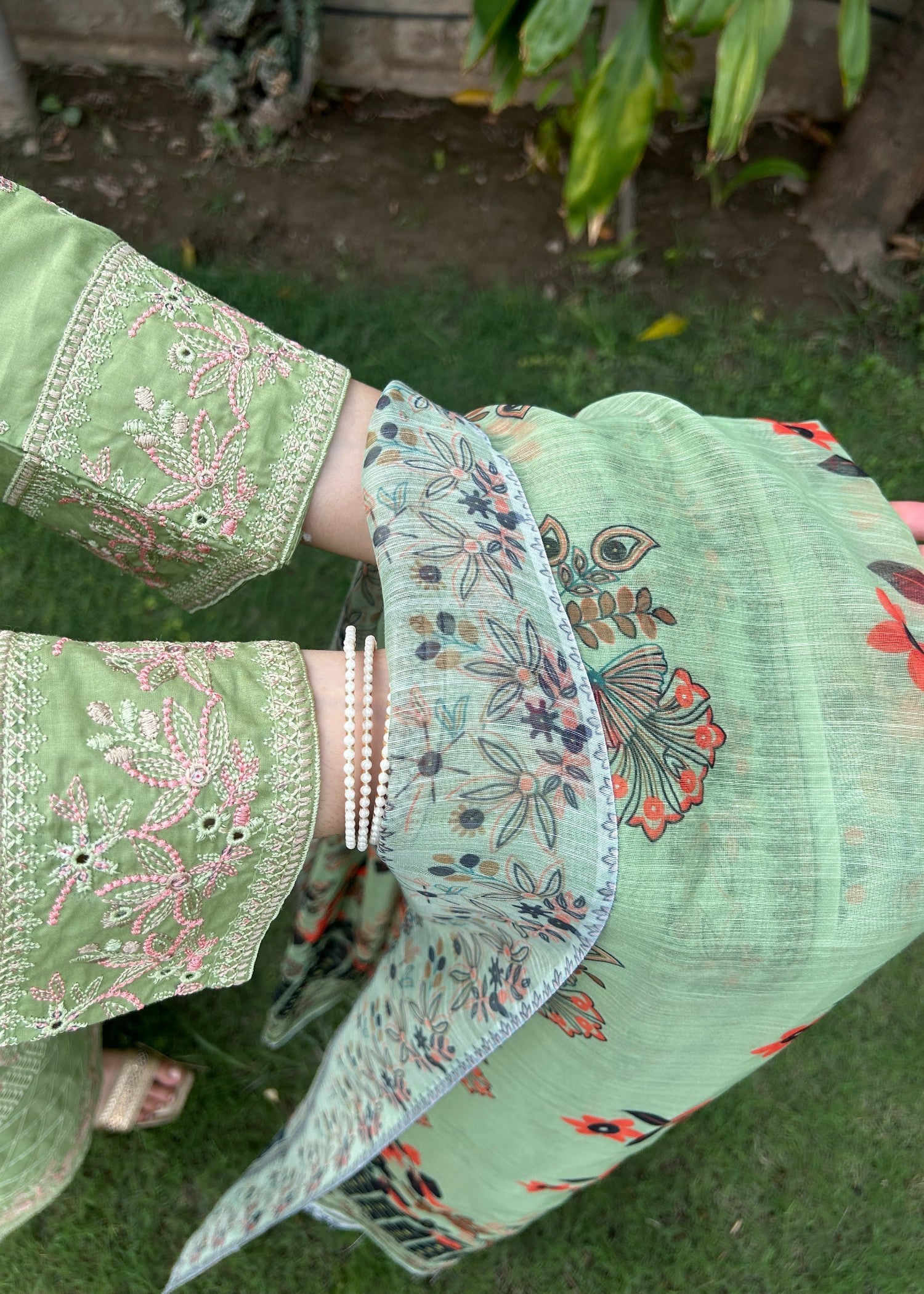 Attirepret Pista Green Cotton Embroidered Suit Women 3pcs