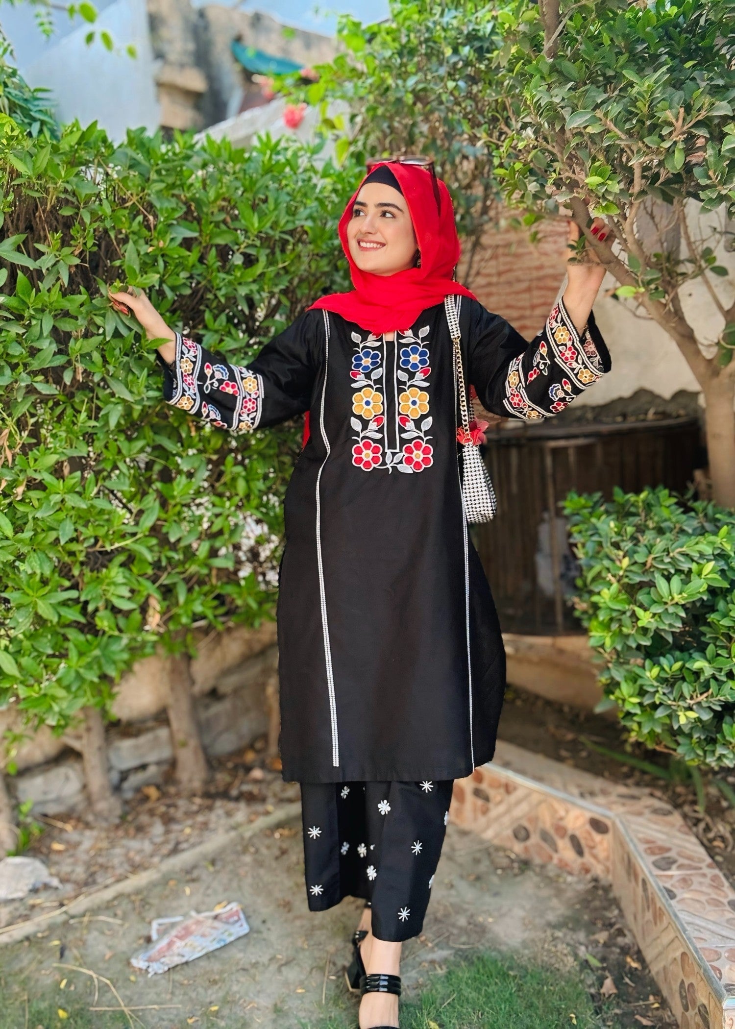 Shehroz Fashion ZARA LAWN EMBROIDERY SUIT FOR WOMEN AND YOUNG GIRLS Women 2pcs