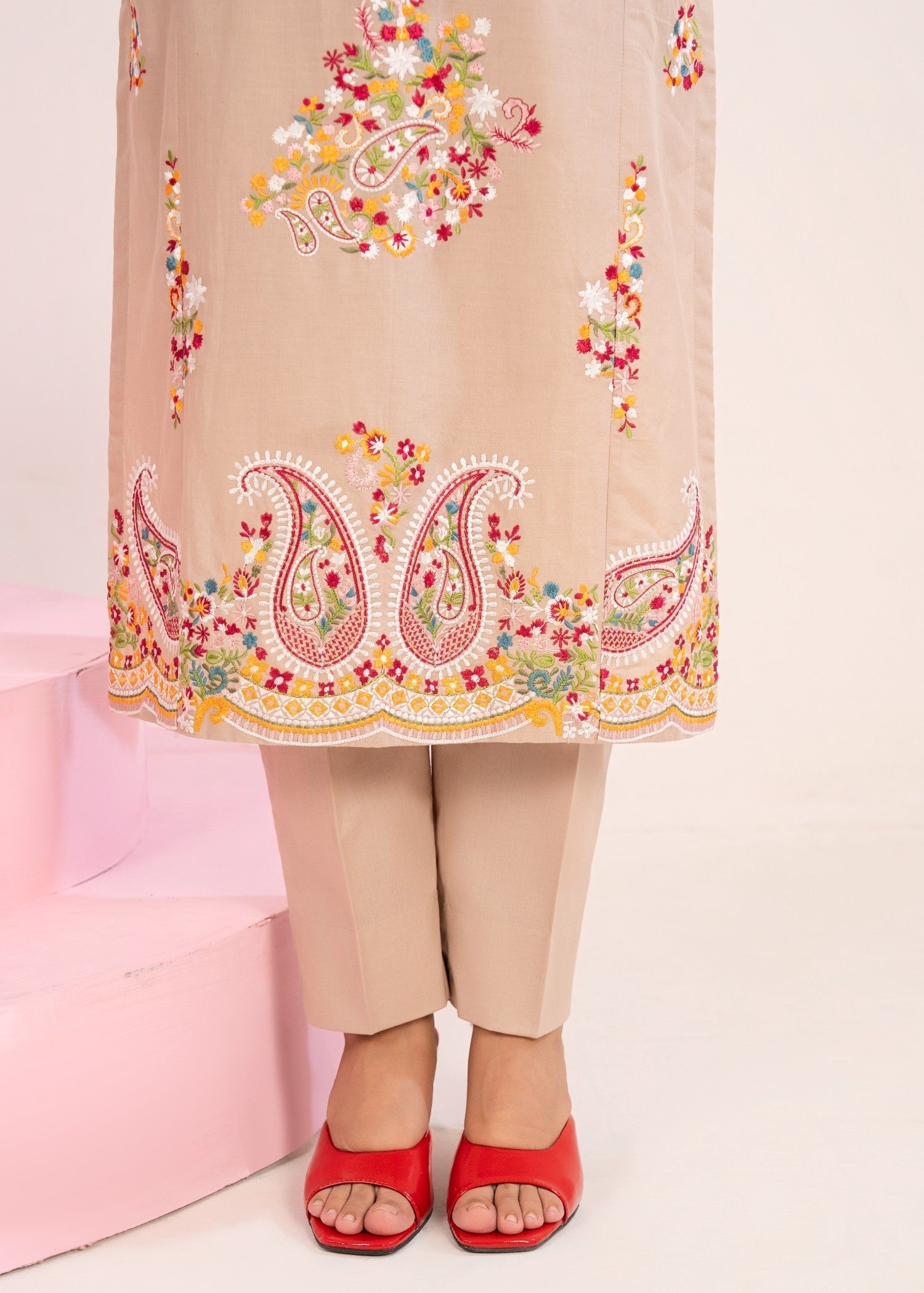 Sahibas By Mirza Nureh Skin Women 2pcs