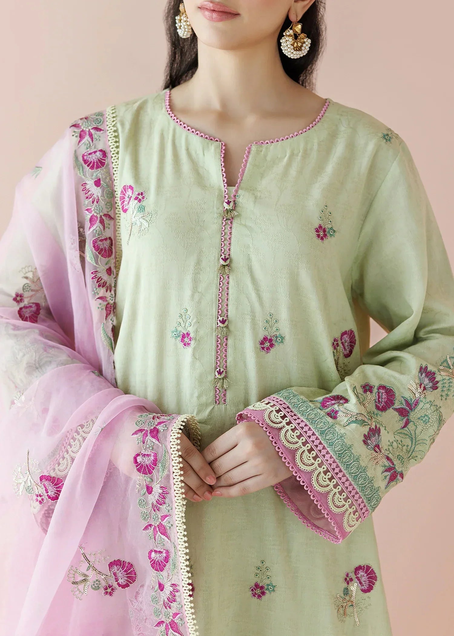 Orient Stitched | | Premium Embroidered LAWN Jacquard | OTL 24 002 Women 3pcs