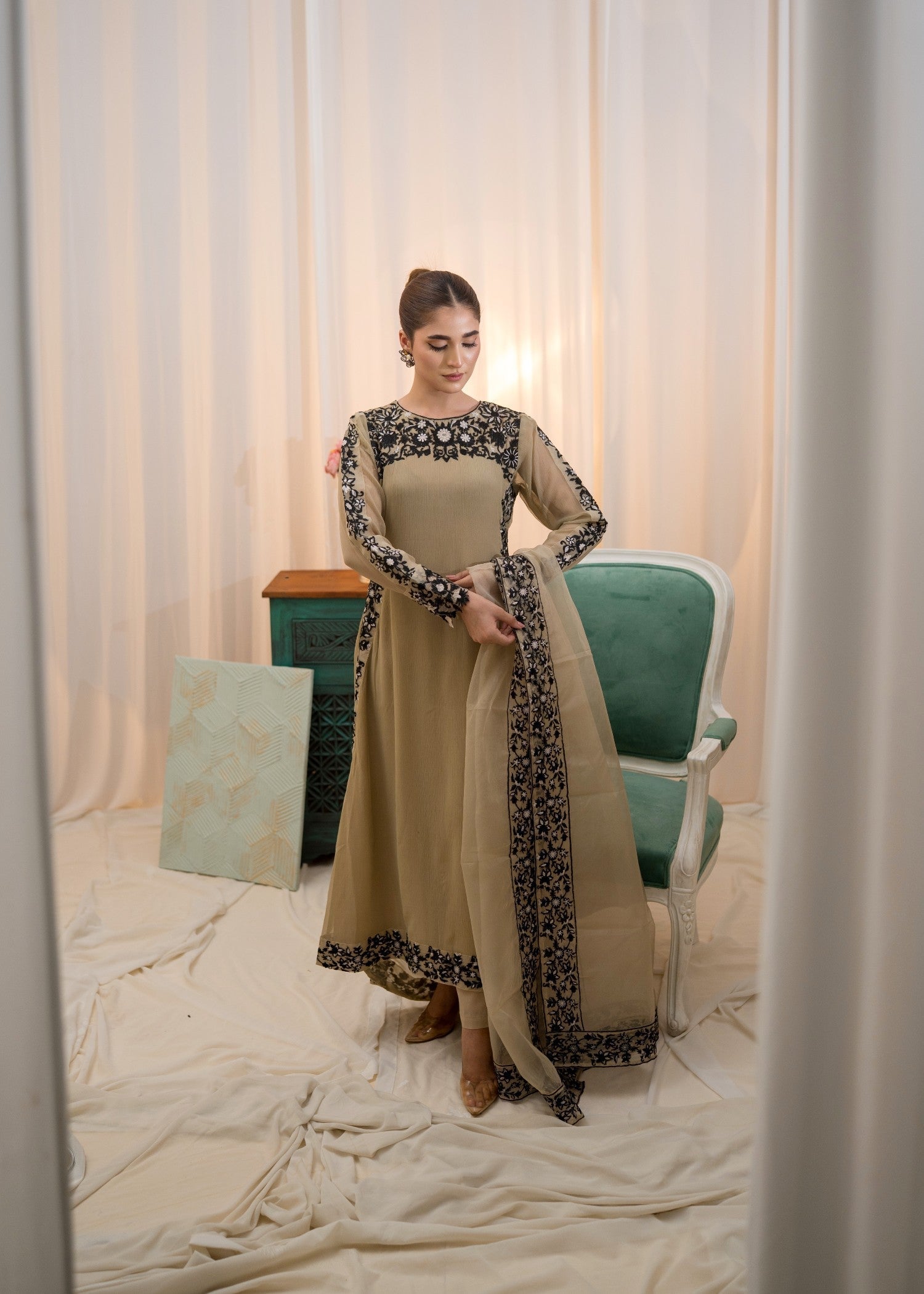 Alyssa BEIGE TAIL SUIT ALL303 Women 3pcs